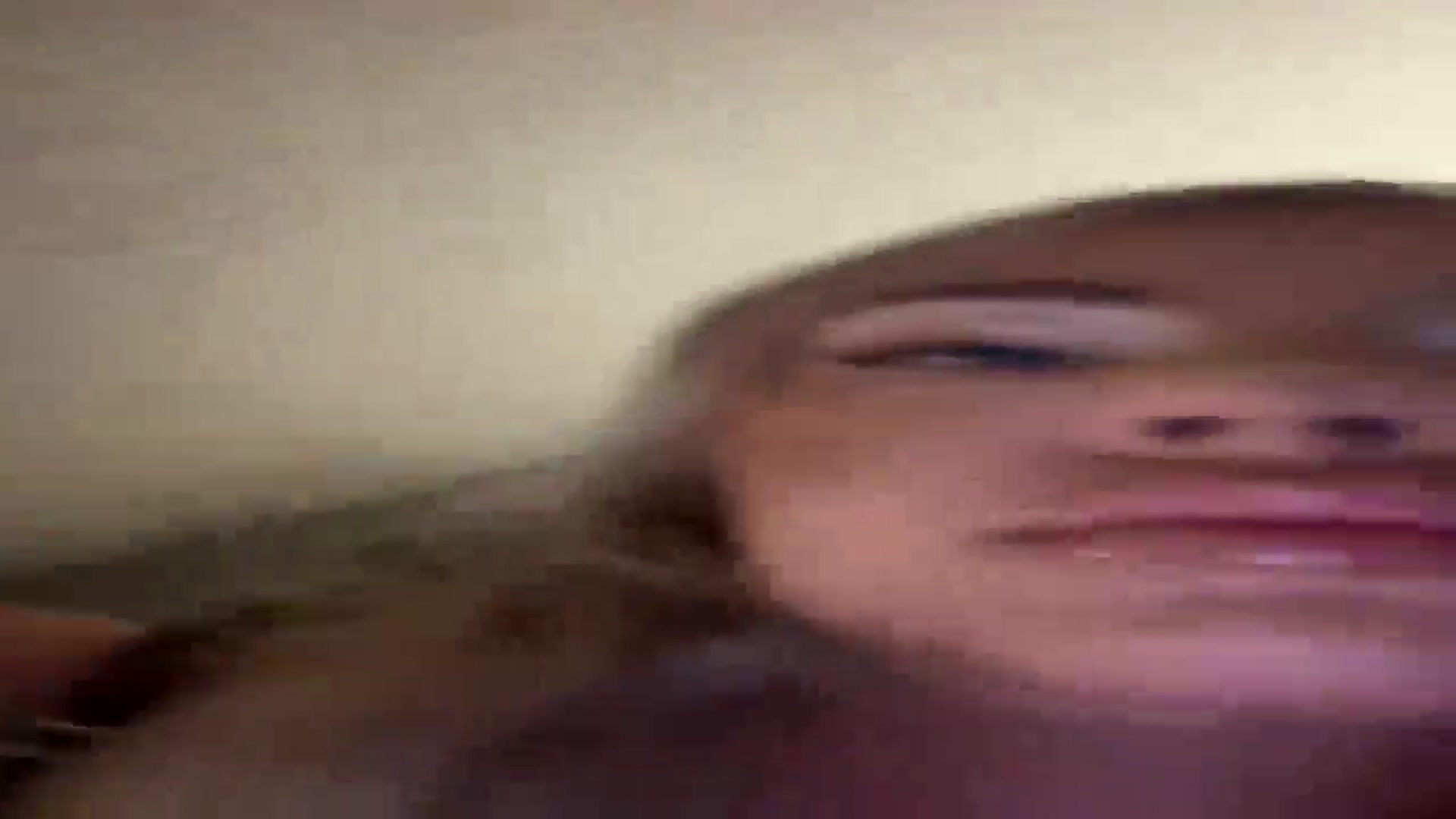 Gallery image thumbnail from AmberRose9114's myfreecams stream on, 03/25/2025, 18:54 image 8 of 20