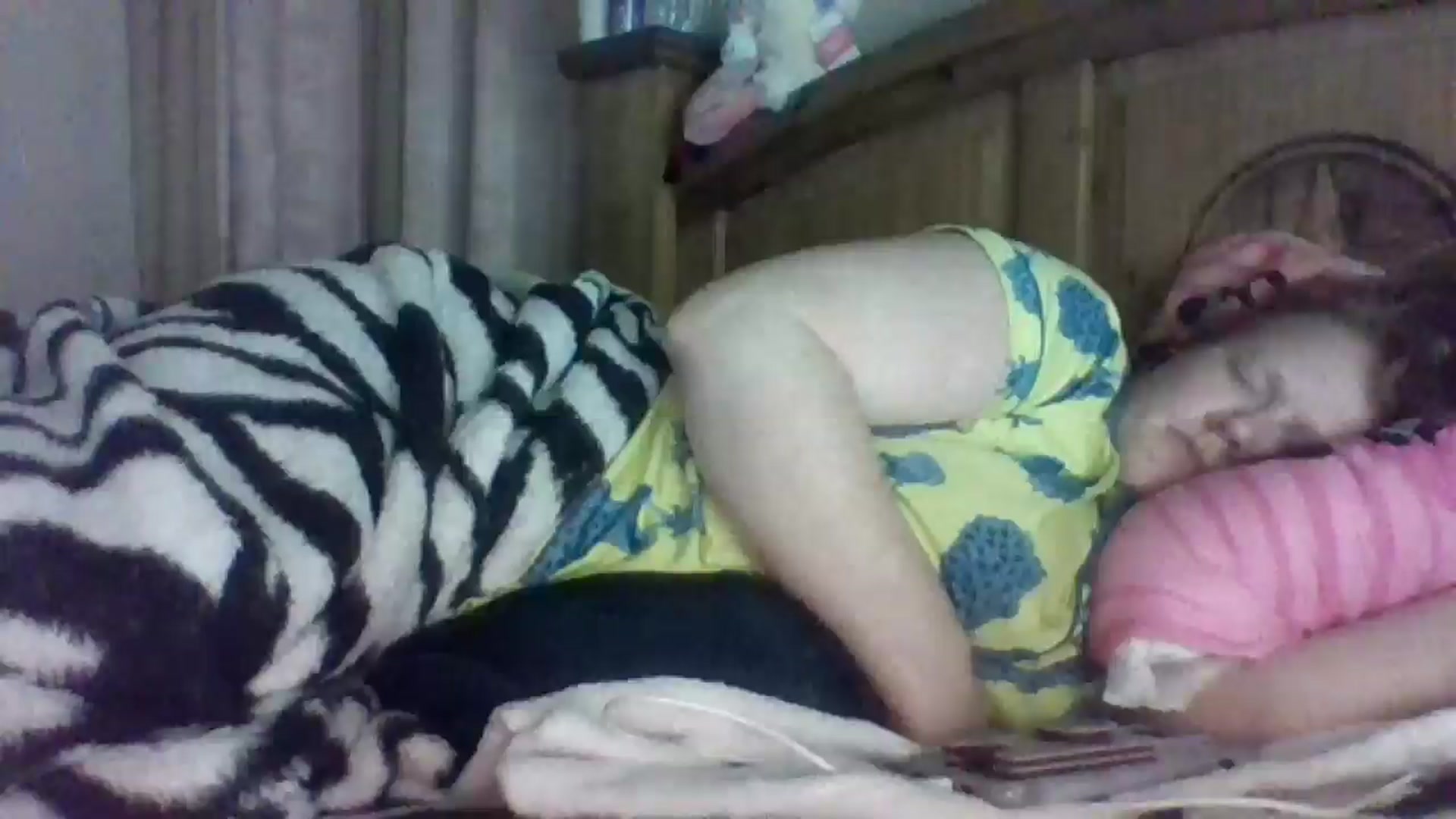 Gallery image thumbnail from AmberRosita's myfreecams stream on, 03/19/2025, 06:28 image 10 of 20
