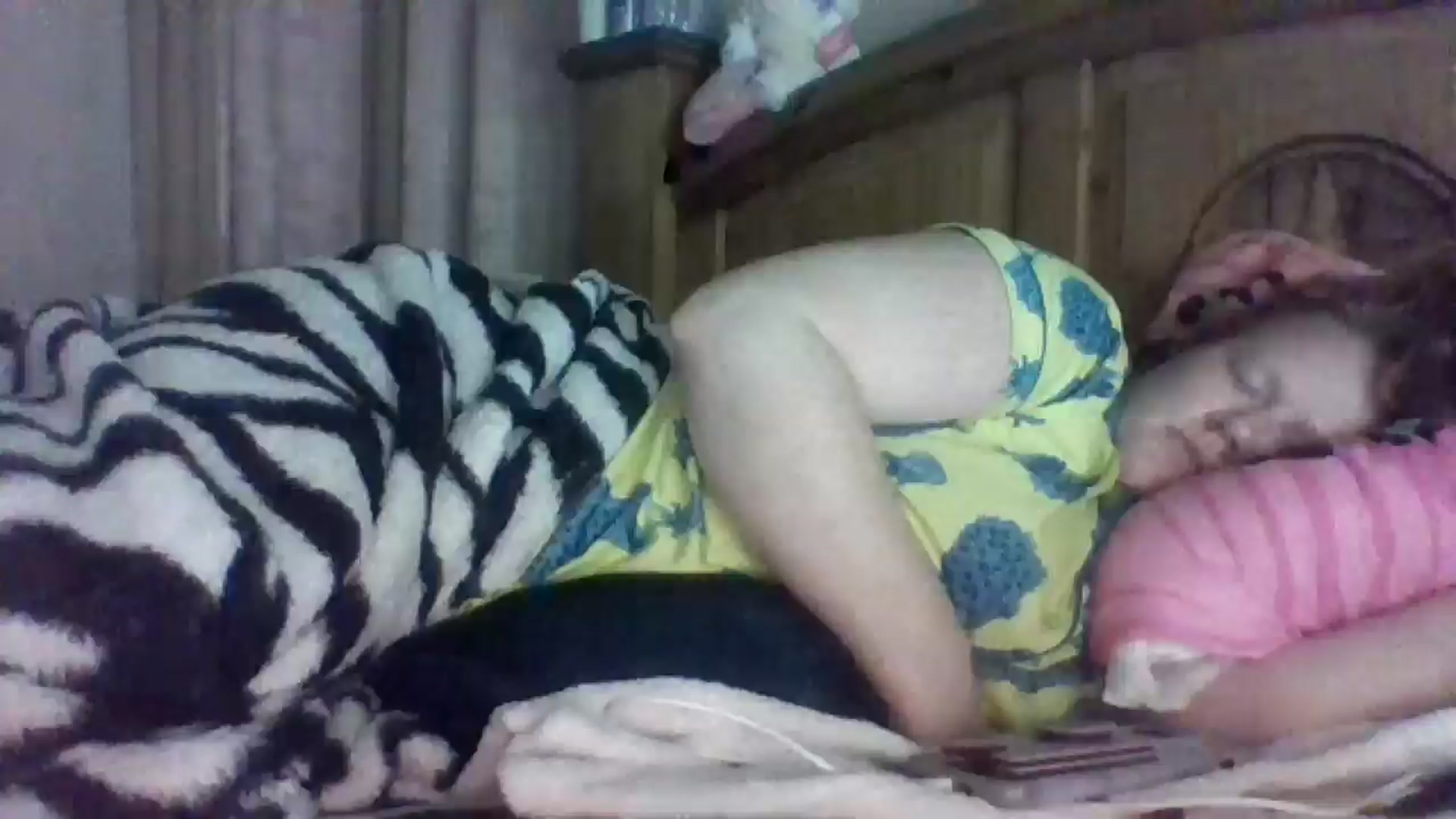 Gallery image thumbnail from AmberRosita's myfreecams stream on, 03/19/2025, 06:28 image 7 of 20