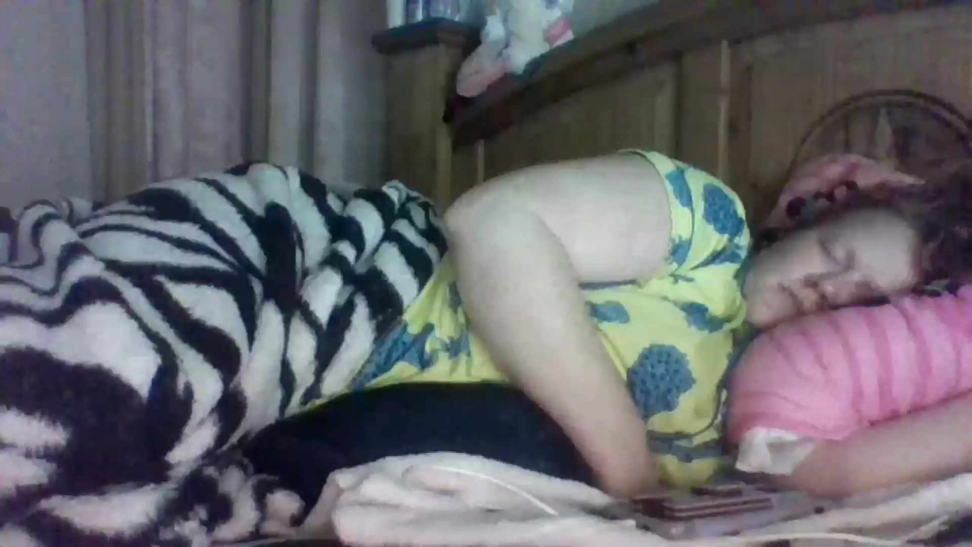 Gallery image thumbnail from AmberRosita's myfreecams stream on, 03/19/2025, 06:28 image 2 of 20