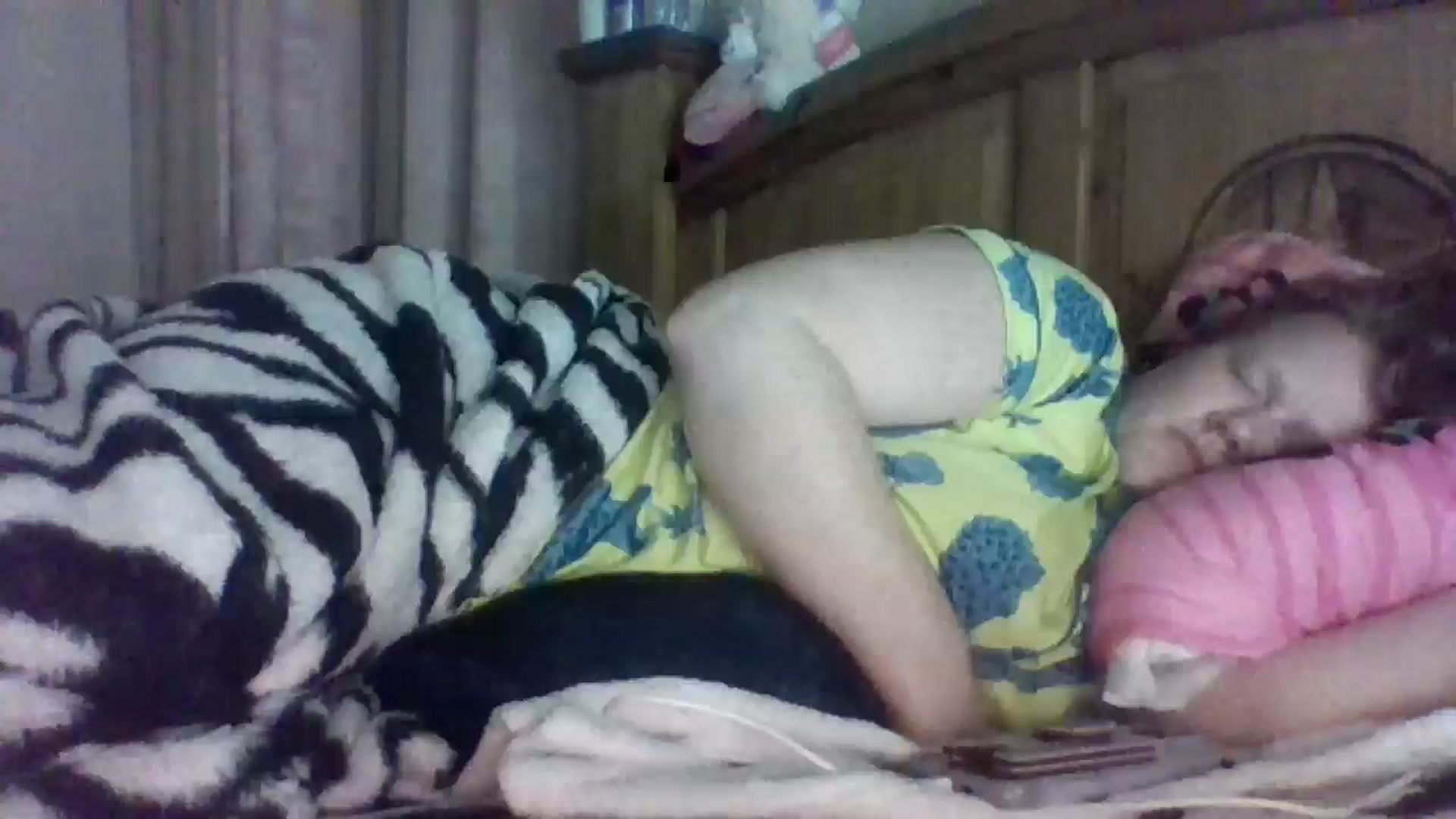 Gallery image thumbnail from AmberRosita's myfreecams stream on, 03/19/2025, 06:28 image 6 of 20