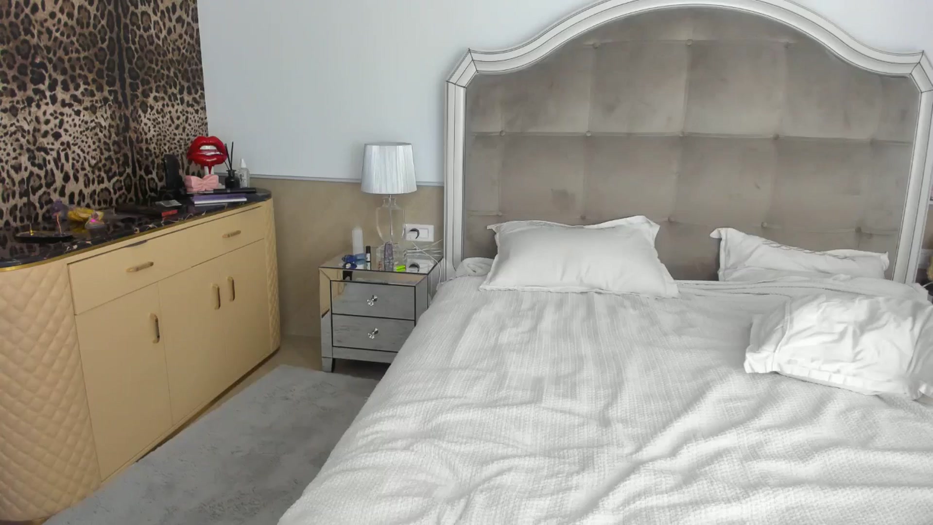 Gallery image thumbnail from AmberVenus's myfreecams stream on, 02/04/2025, 17:32 image 20 of 20