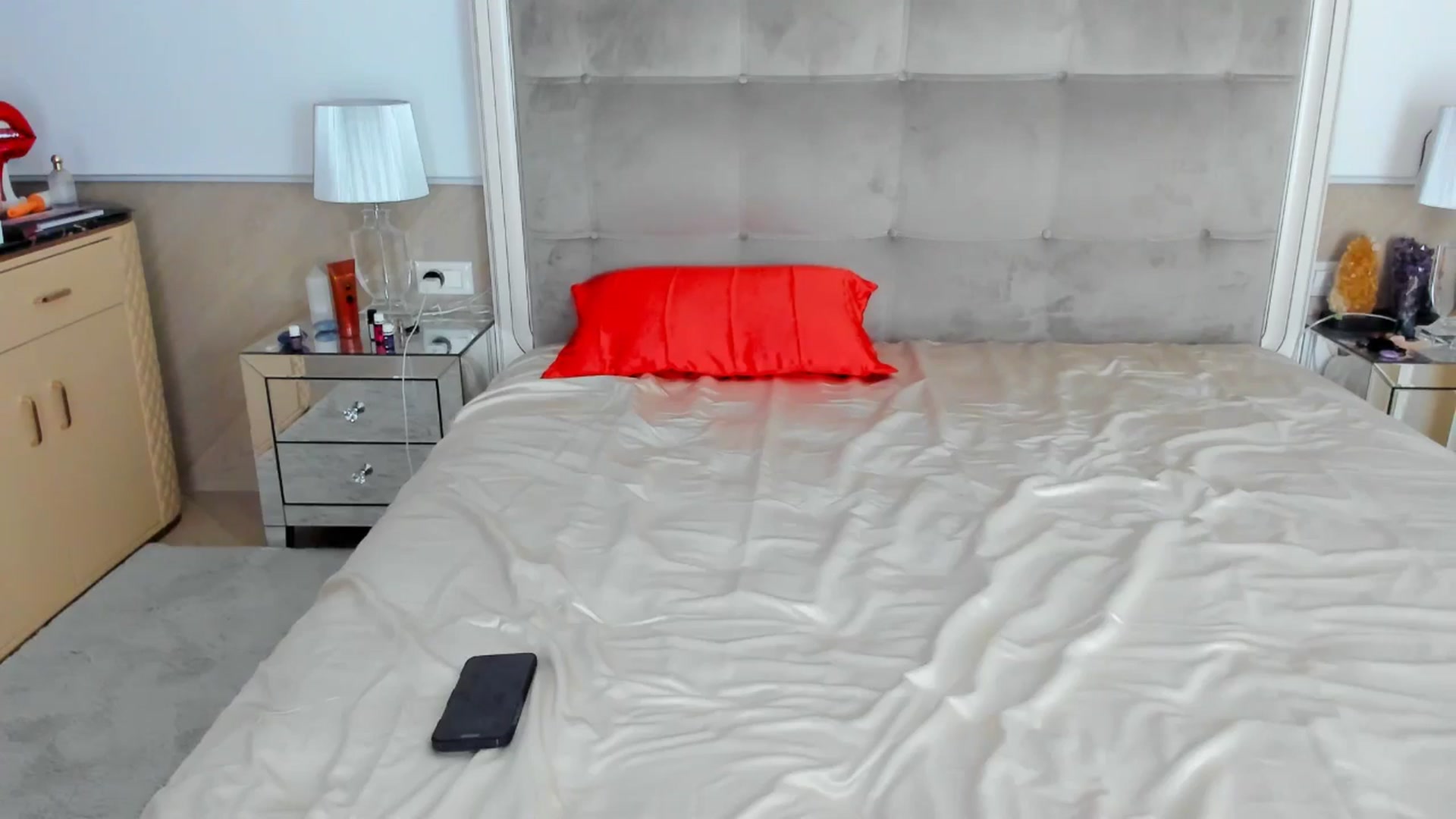 Gallery image thumbnail from AmberVenus's myfreecams stream on, 02/13/2025, 21:14 image 14 of 20