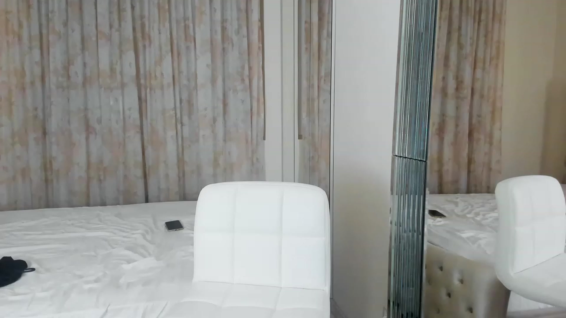 Gallery image thumbnail from AmberWTF's myfreecams stream on, 01/04/2023, 18:04 image 18 of 20