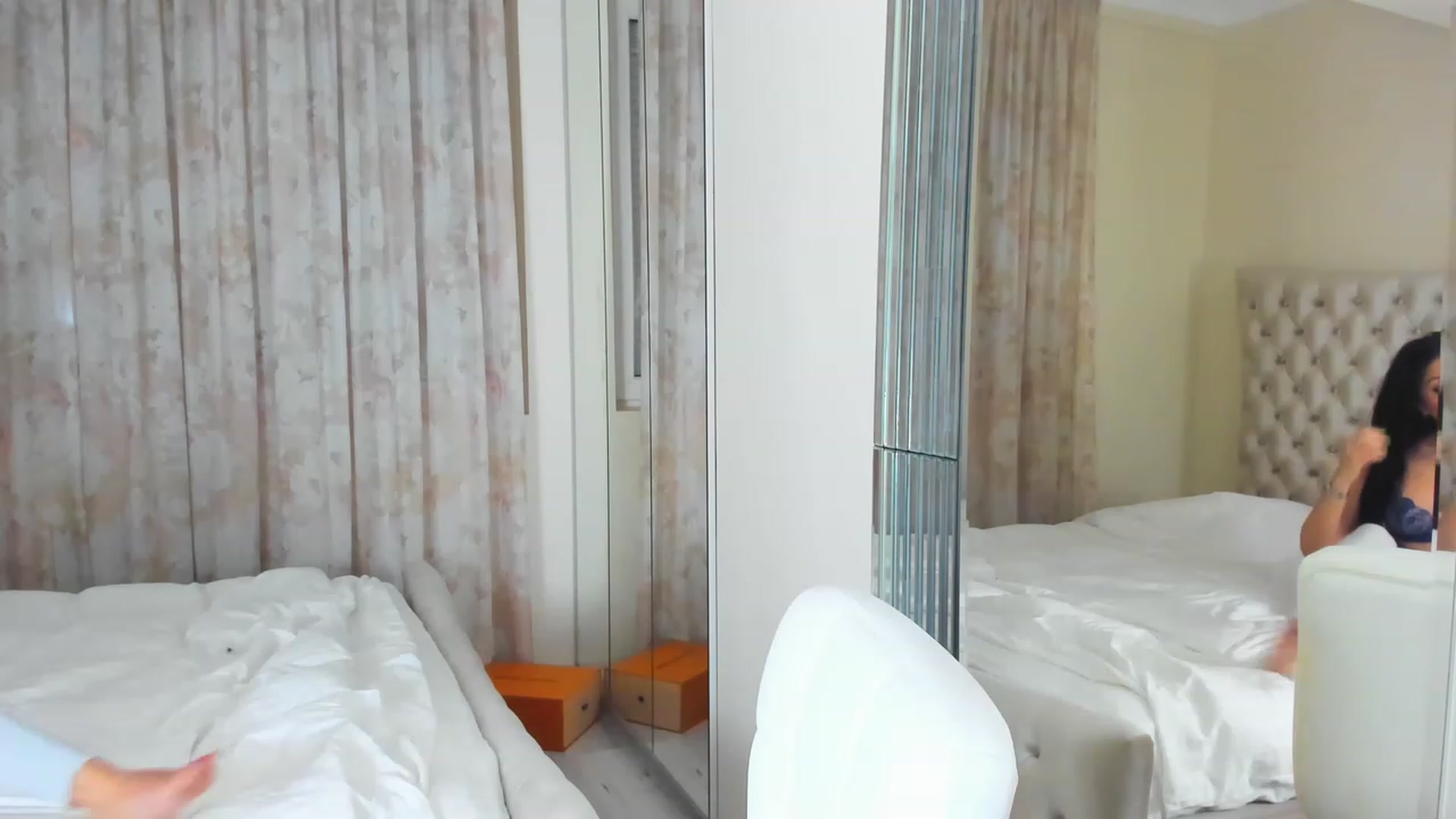 Gallery image thumbnail from AmberWTF's myfreecams stream on, 01/12/2023, 19:31 image 17 of 20