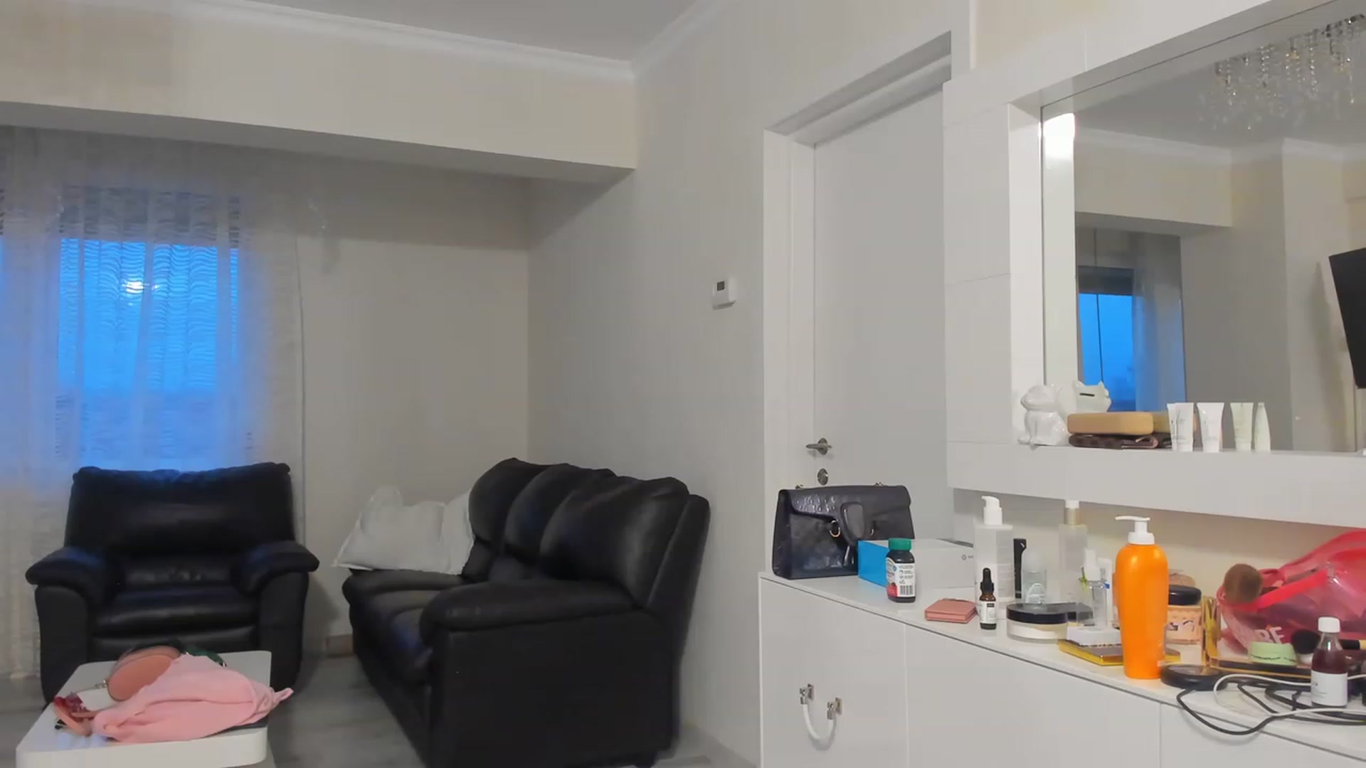 Gallery image thumbnail from AmberWTF's myfreecams stream on, 02/23/2023, 05:04 image 10 of 20