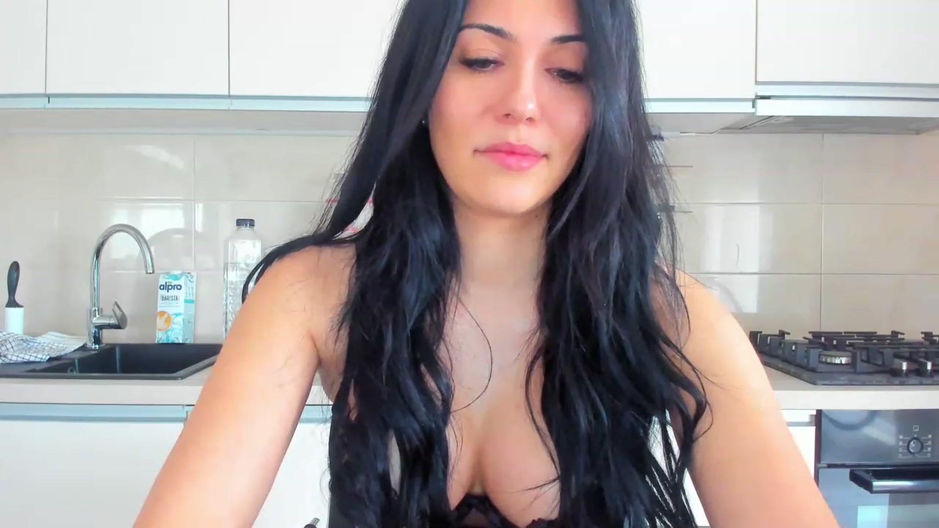 Gallery image thumbnail from AmberWTF's myfreecams stream on, 05/04/2023, 07:26 image 16 of 20