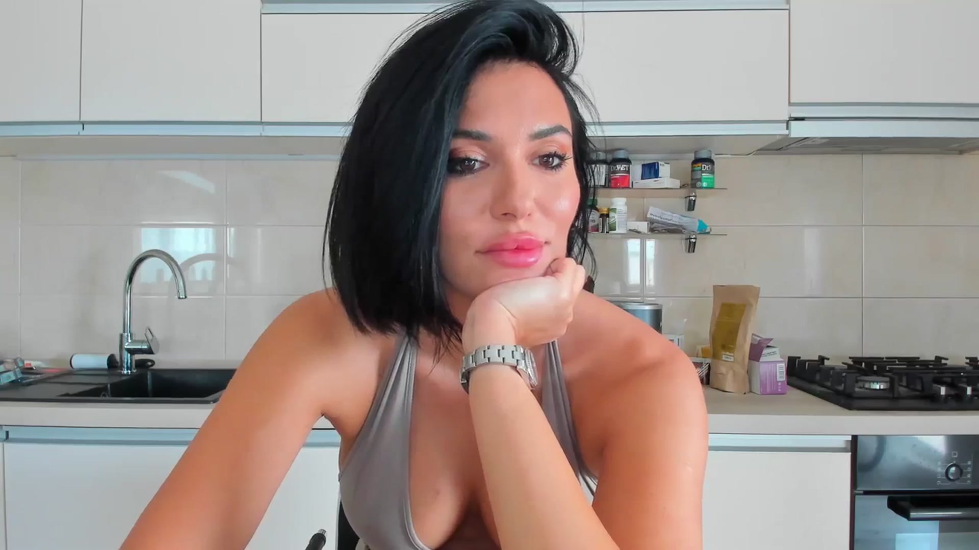 Gallery image thumbnail from AmberWTF's myfreecams stream on, 09/15/2023, 13:50 image 10 of 20