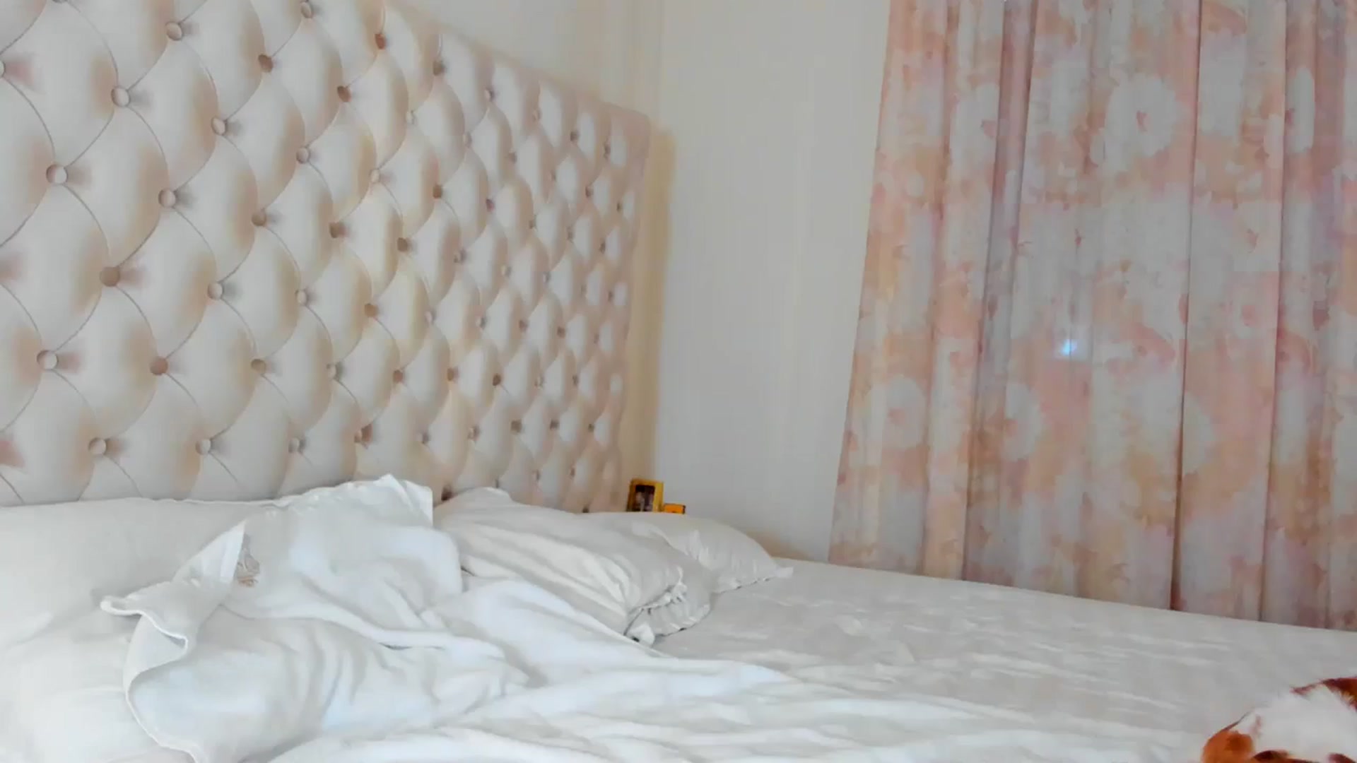 Gallery image thumbnail from AmberWTF's myfreecams stream on, 11/26/2023, 14:27 image 1 of 20