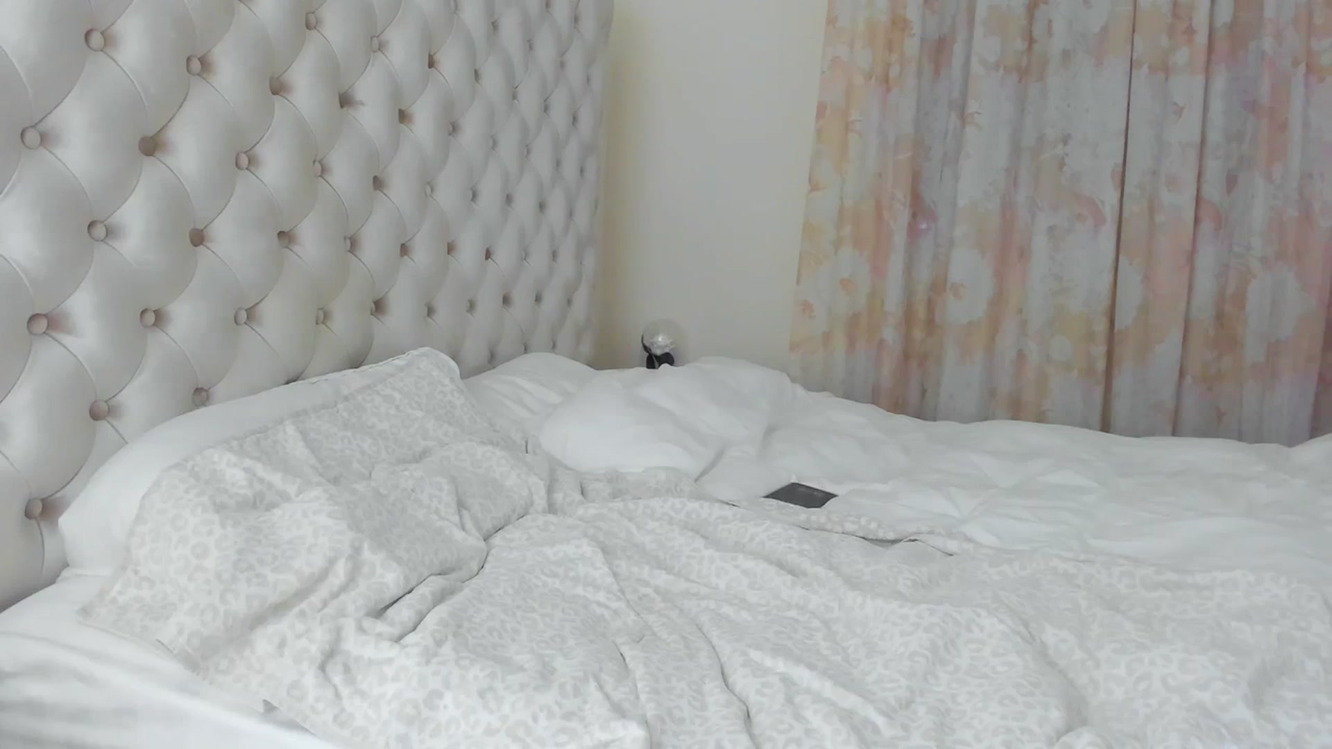 Gallery image thumbnail from AmberWTF's myfreecams stream on, 02/14/2024, 18:21 image 5 of 20