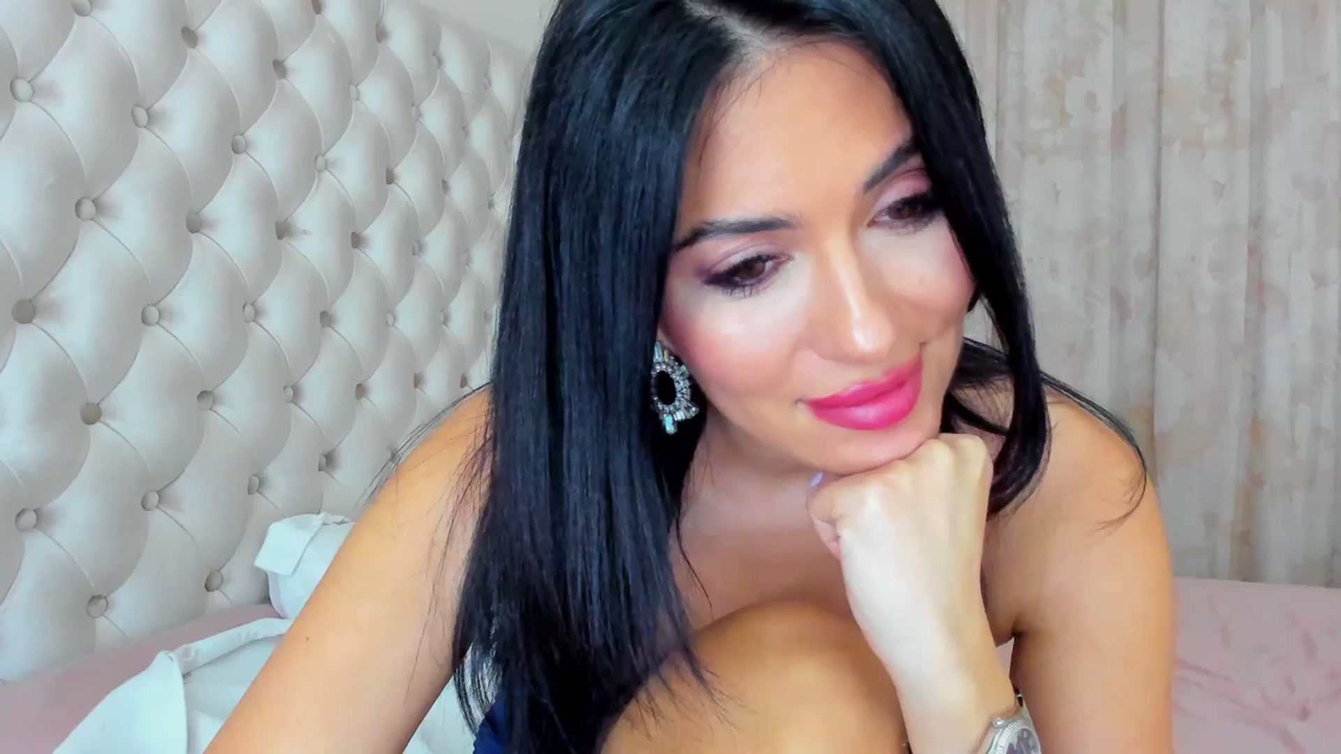 Gallery image thumbnail from AmberWTF's myfreecams stream on, 02/26/2024, 18:52 image 17 of 20