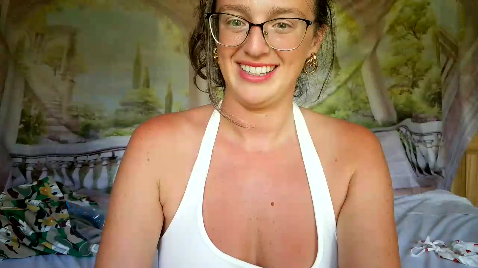 Gallery image thumbnail from AmberWaves's myfreecams stream on, 09/16/2026, 19:56 image 9 of 20