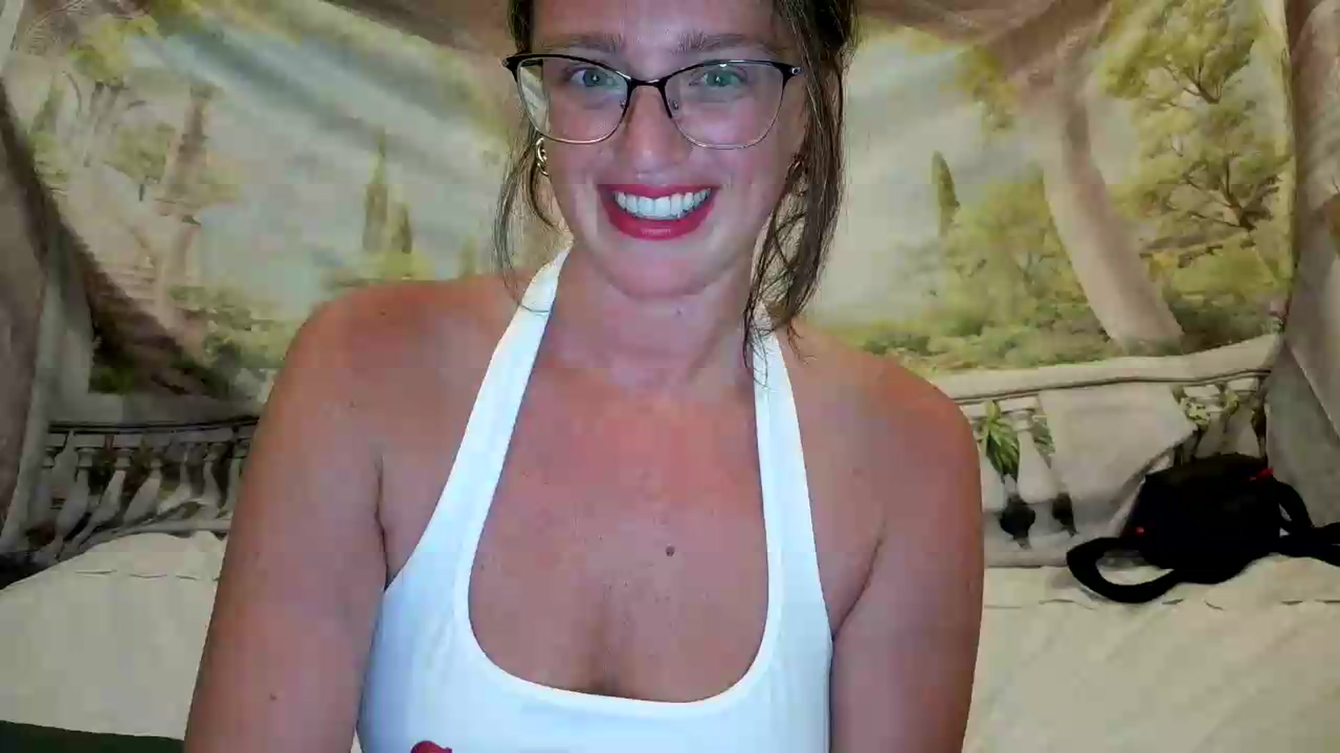 Gallery image thumbnail from AmberWaves's myfreecams stream on, 09/17/2026, 01:30 image 5 of 20