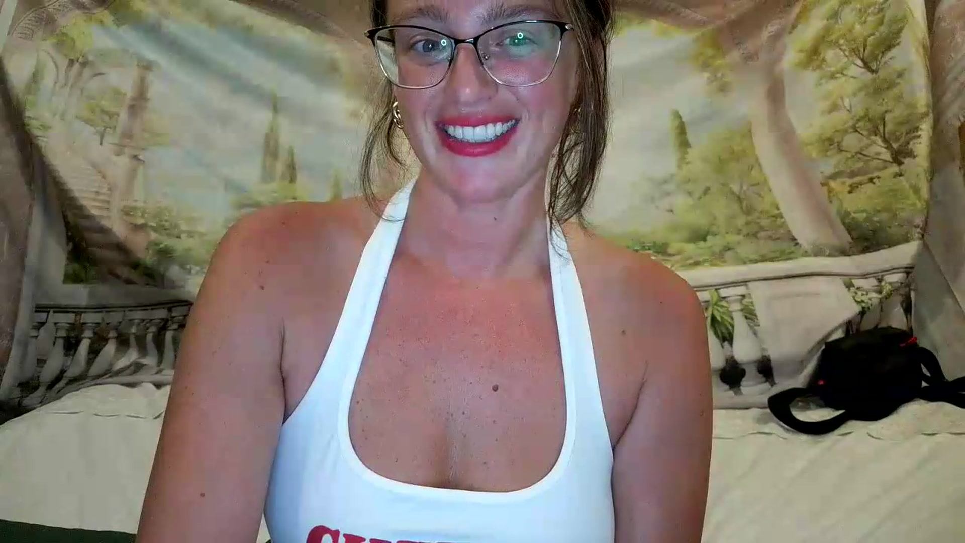Gallery image thumbnail from AmberWaves's myfreecams stream on, 09/17/2026, 01:30 image 4 of 20