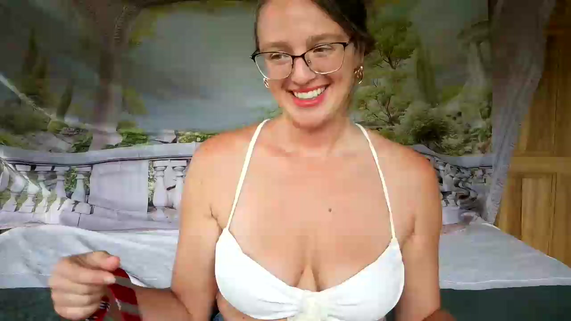 Gallery image thumbnail from AmberWaves's myfreecams stream on, 09/22/2026, 15:40 image 11 of 20