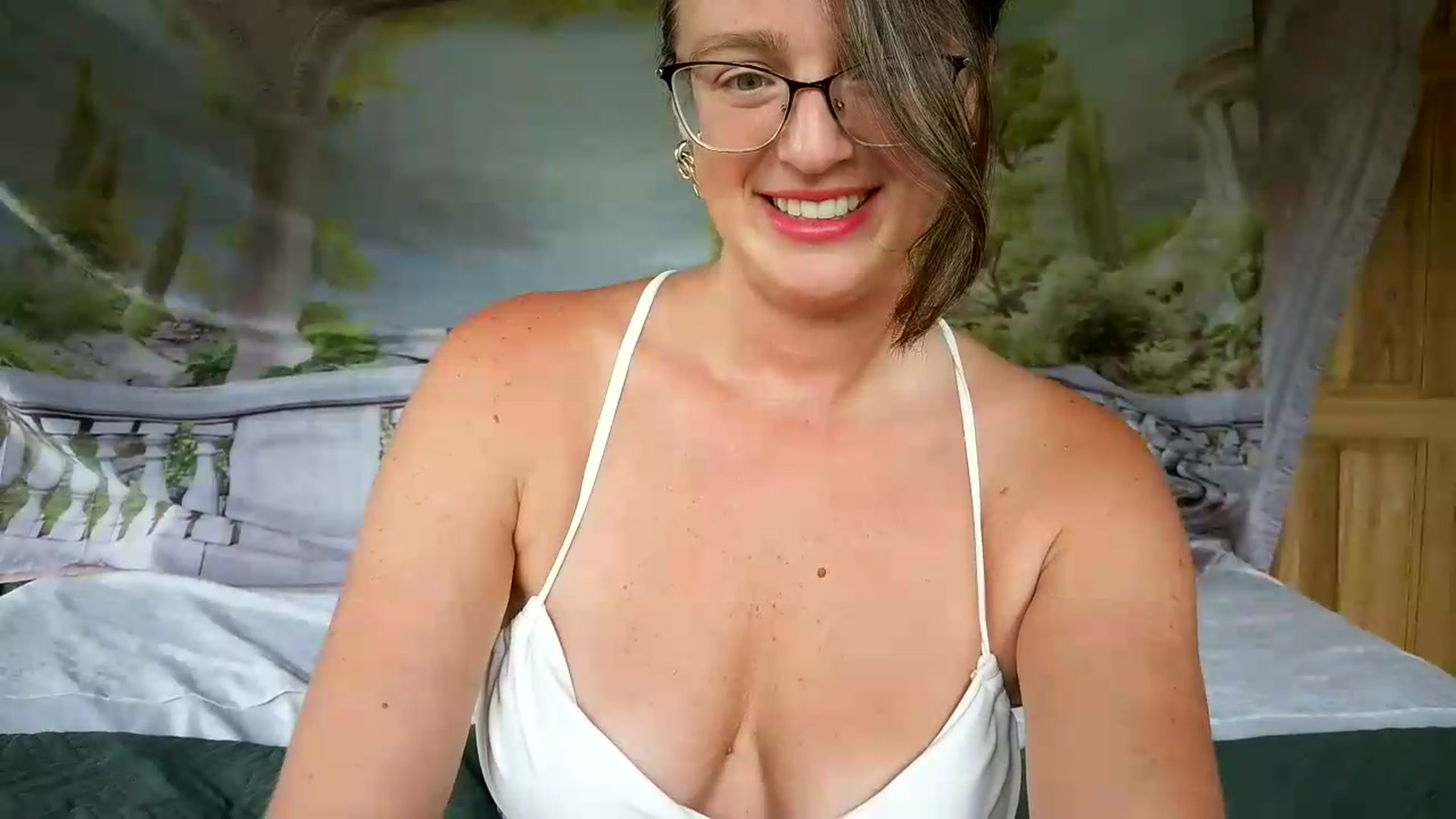 Gallery image thumbnail from AmberWaves's myfreecams stream on, 09/22/2026, 15:40 image 18 of 20