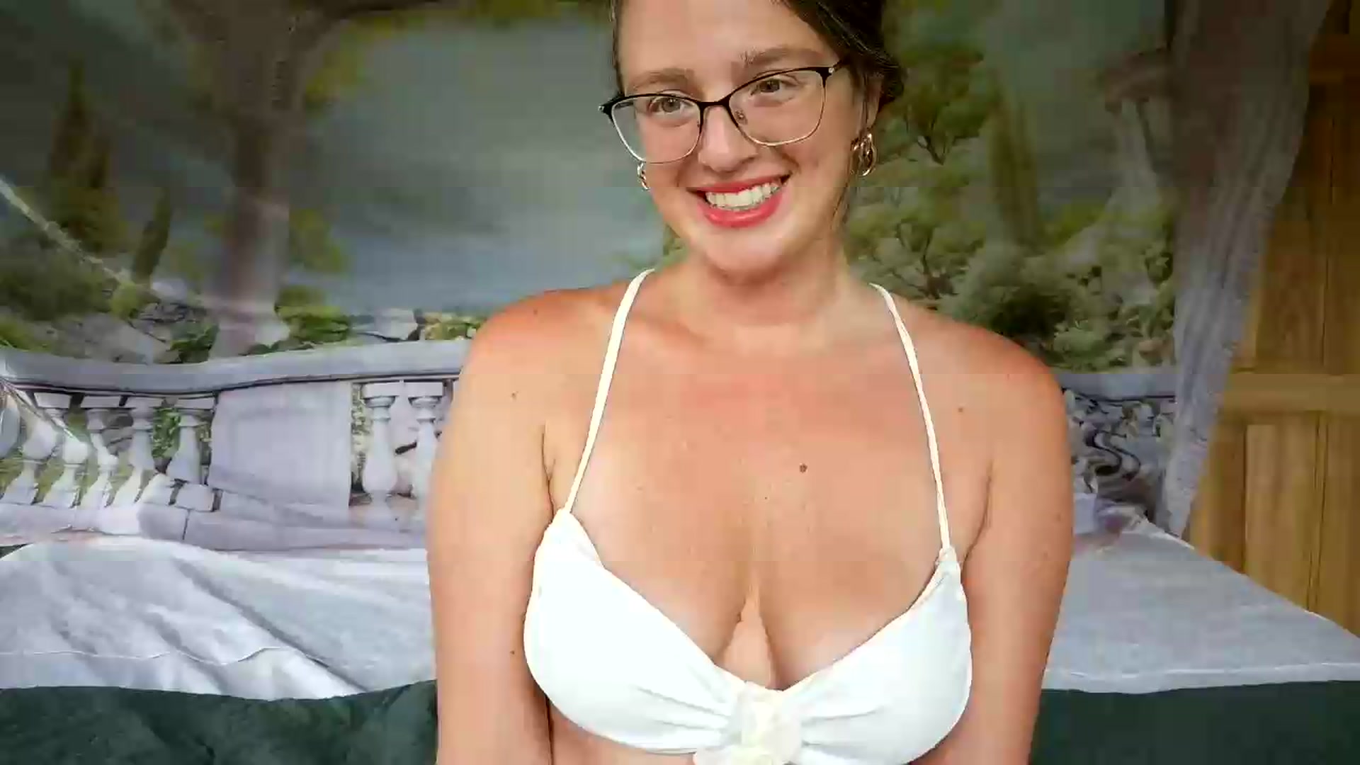 Gallery image thumbnail from AmberWaves's myfreecams stream on, 09/22/2026, 15:40 image 9 of 20