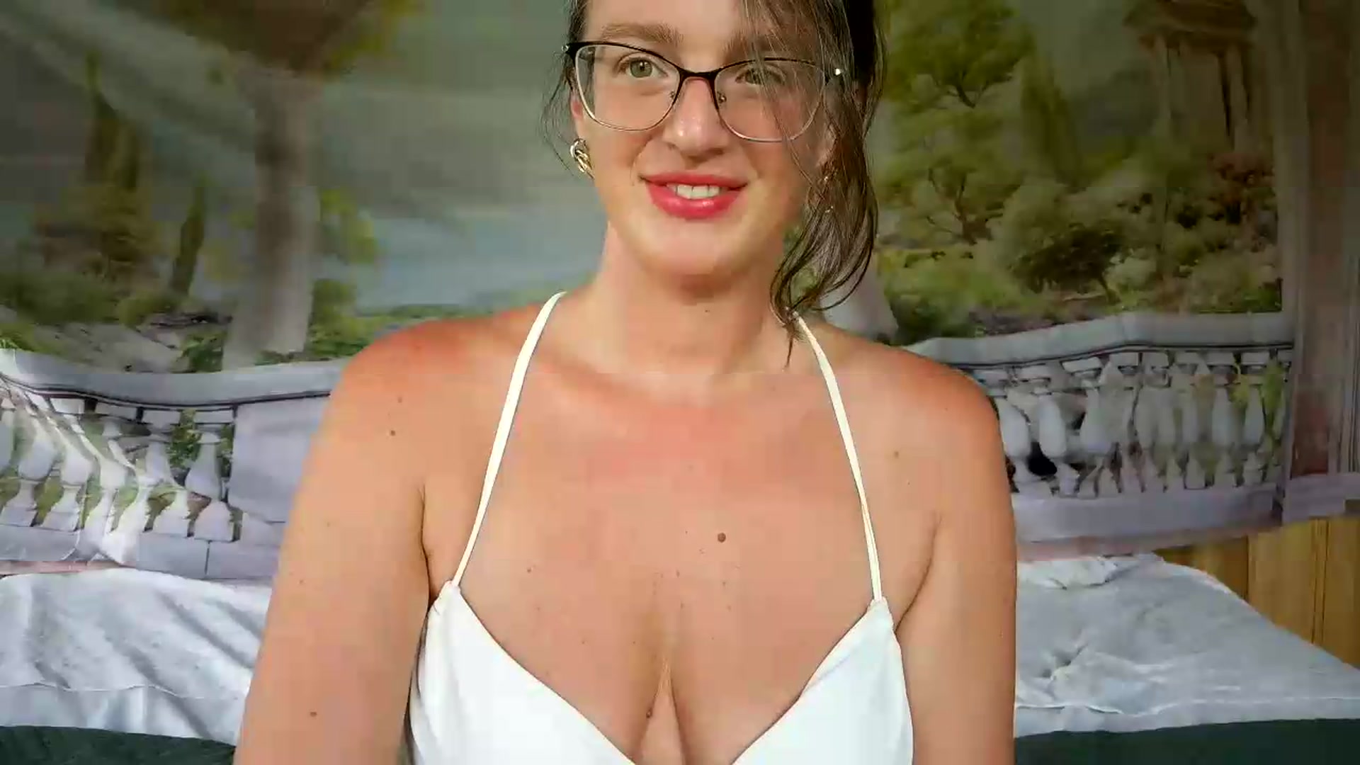 Gallery image thumbnail from AmberWaves's myfreecams stream on, 09/22/2026, 18:32 image 12 of 20
