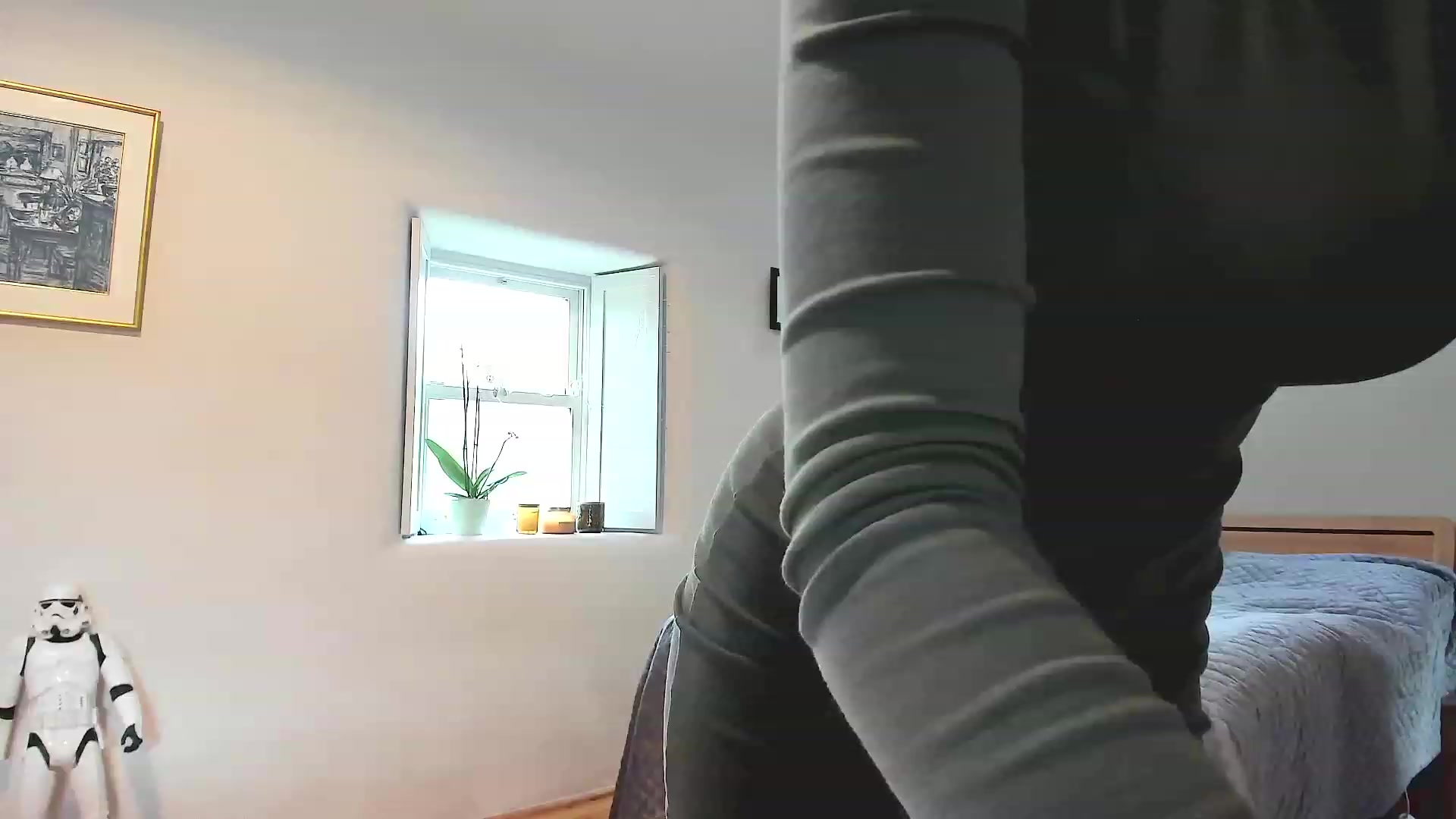 Gallery image thumbnail from Amber_Fry's myfreecams stream on, 11/15/2022, 14:45 image 1 of 20
