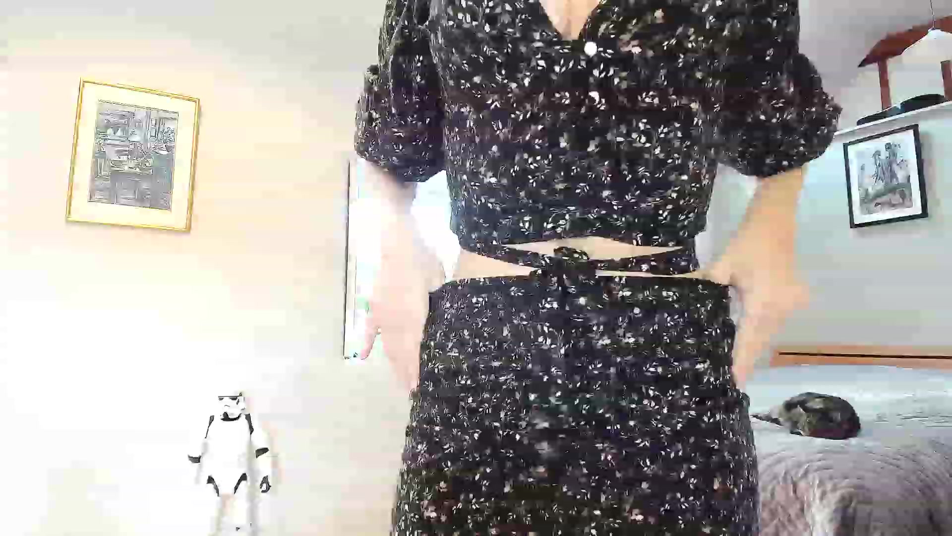 Gallery image thumbnail from Amber_Fry's myfreecams stream on, 11/16/2022, 15:22 image 1 of 20