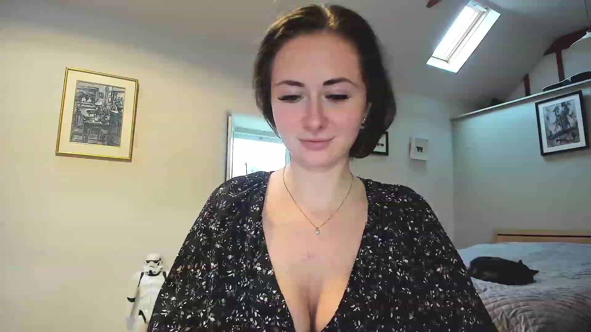 Gallery image thumbnail from Amber_Fry's myfreecams stream on, 11/16/2022, 15:22 image 20 of 20