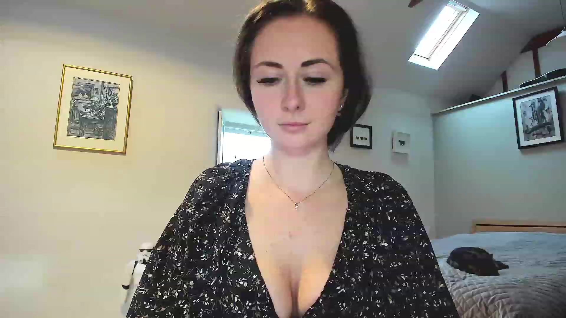 Gallery image thumbnail from Amber_Fry's myfreecams stream on, 11/16/2022, 15:22 image 19 of 20