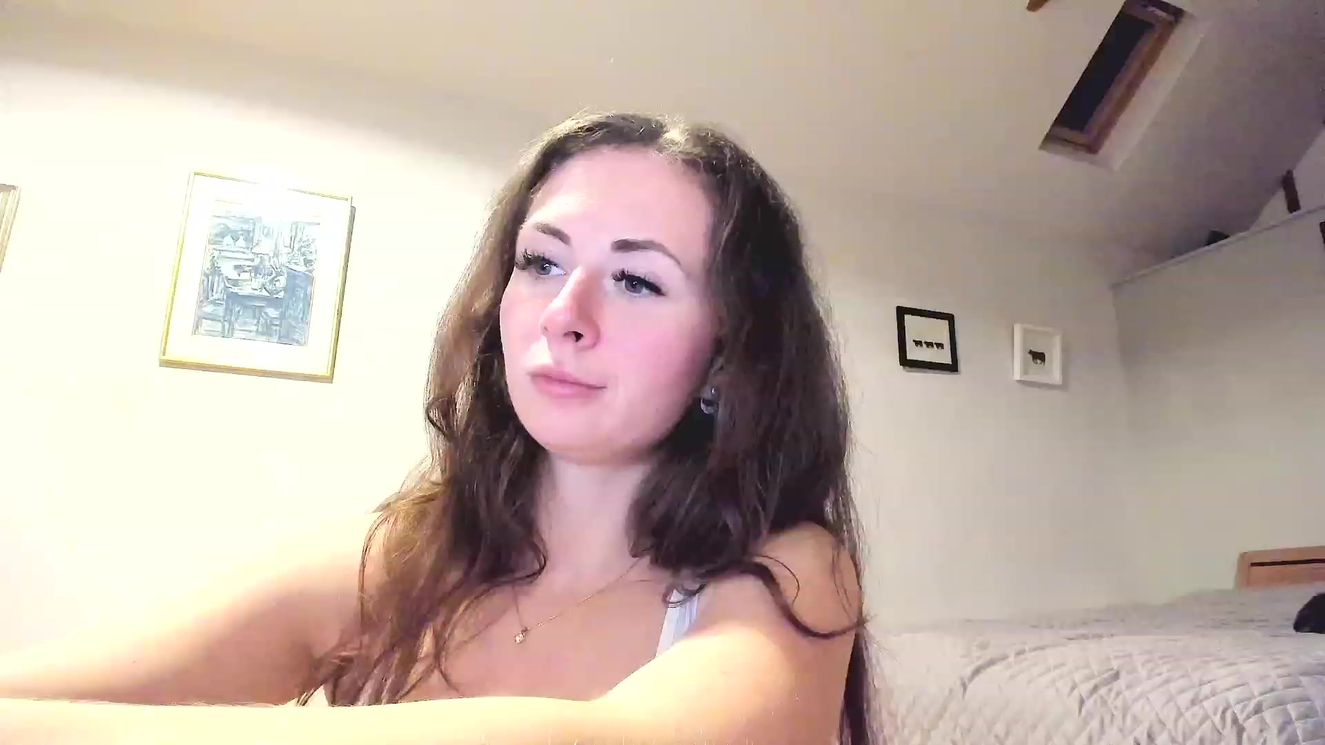 Gallery image thumbnail from Amber_Fry's myfreecams stream on, 11/16/2022, 21:57 image 10 of 20