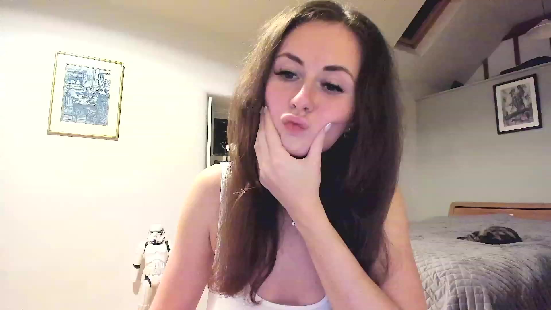 Gallery image thumbnail from Amber_Fry's myfreecams stream on, 11/17/2022, 02:13 image 1 of 20