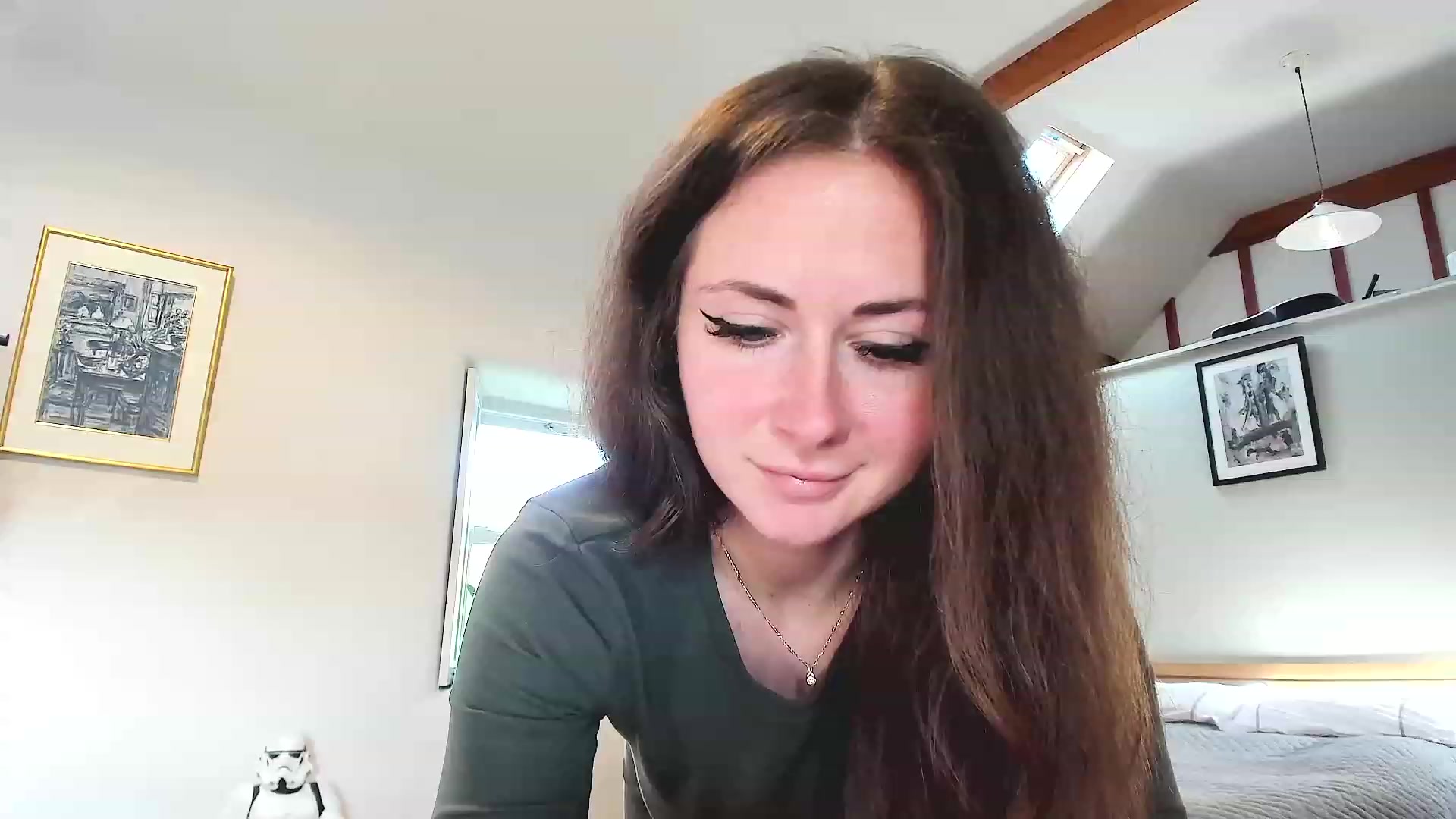 Gallery image thumbnail from Amber_Fry's myfreecams stream on, 11/21/2022, 15:09 image 11 of 20