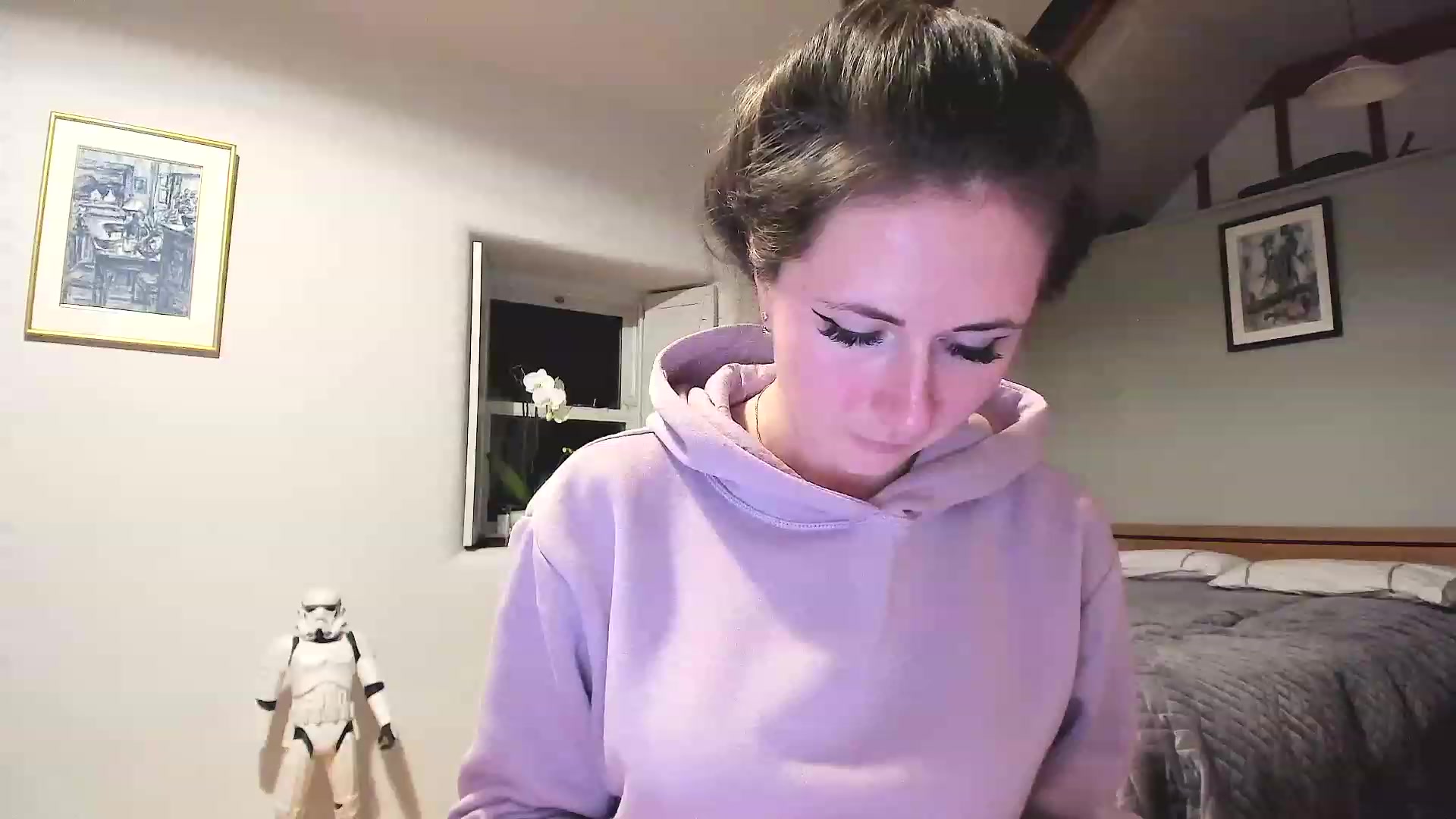 Gallery image thumbnail from Amber_Fry's myfreecams stream on, 11/21/2022, 22:35 image 1 of 20