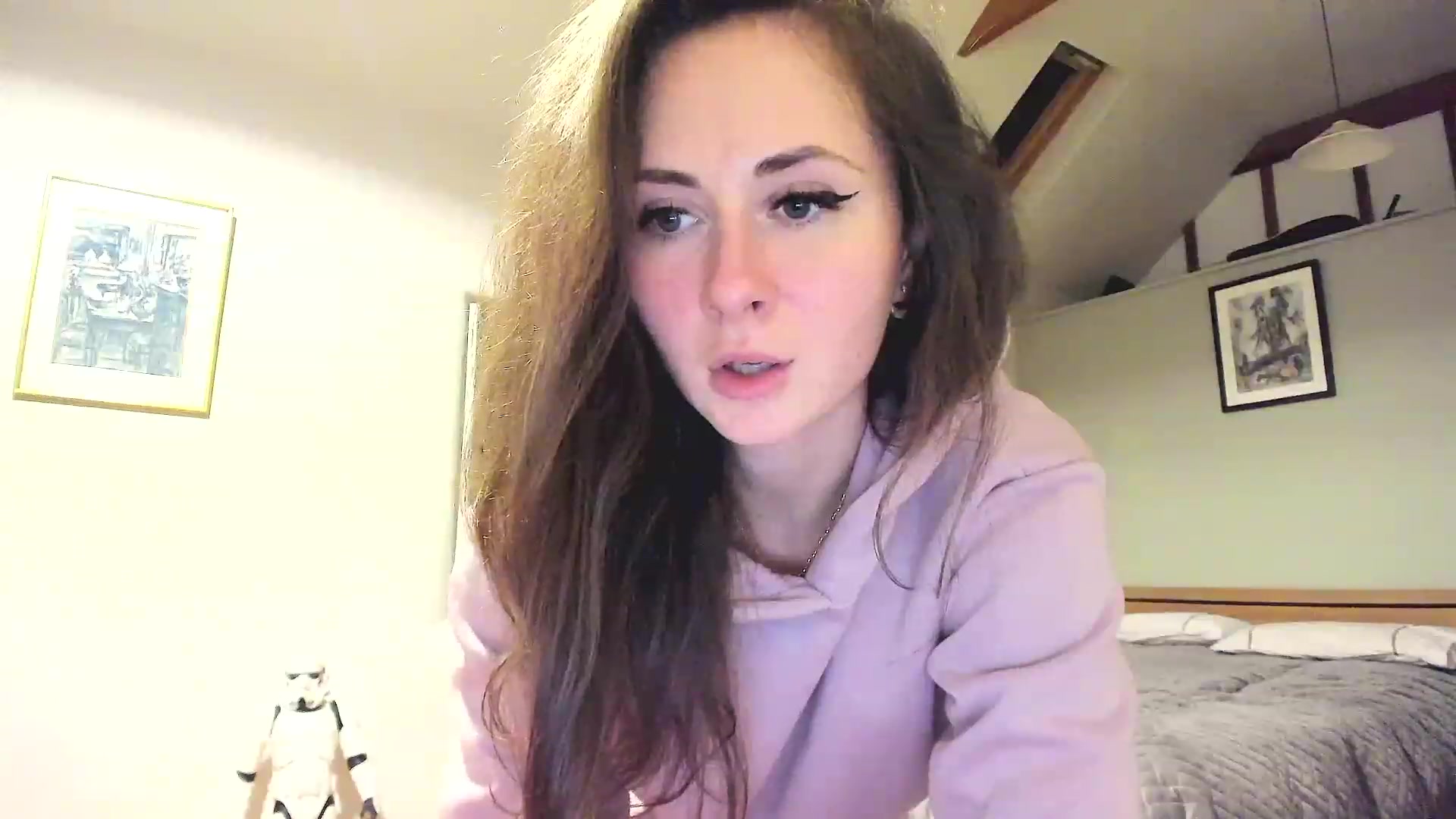 Gallery image thumbnail from Amber_Fry's myfreecams stream on, 11/21/2022, 22:35 image 16 of 20