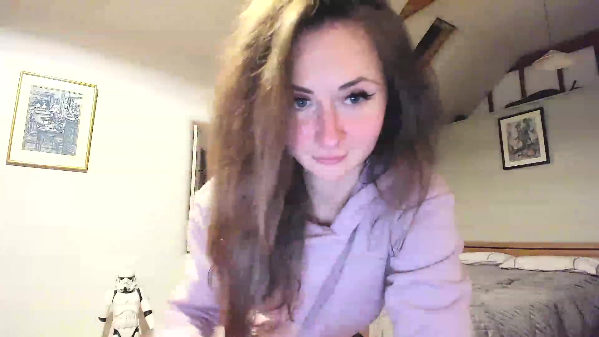 Gallery image thumbnail from Amber_Fry's myfreecams stream on, 11/21/2022, 22:35 image 17 of 20