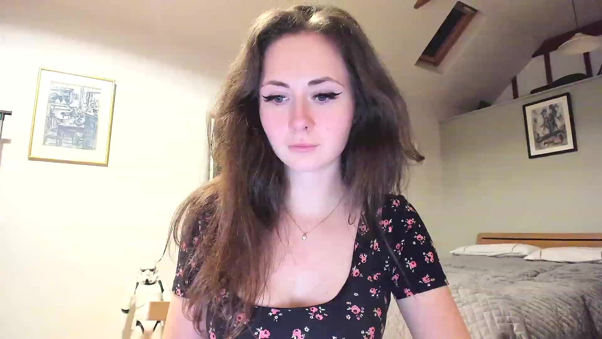 Gallery image thumbnail from Amber_Fry's myfreecams stream on, 11/22/2022, 24:03 image 19 of 20