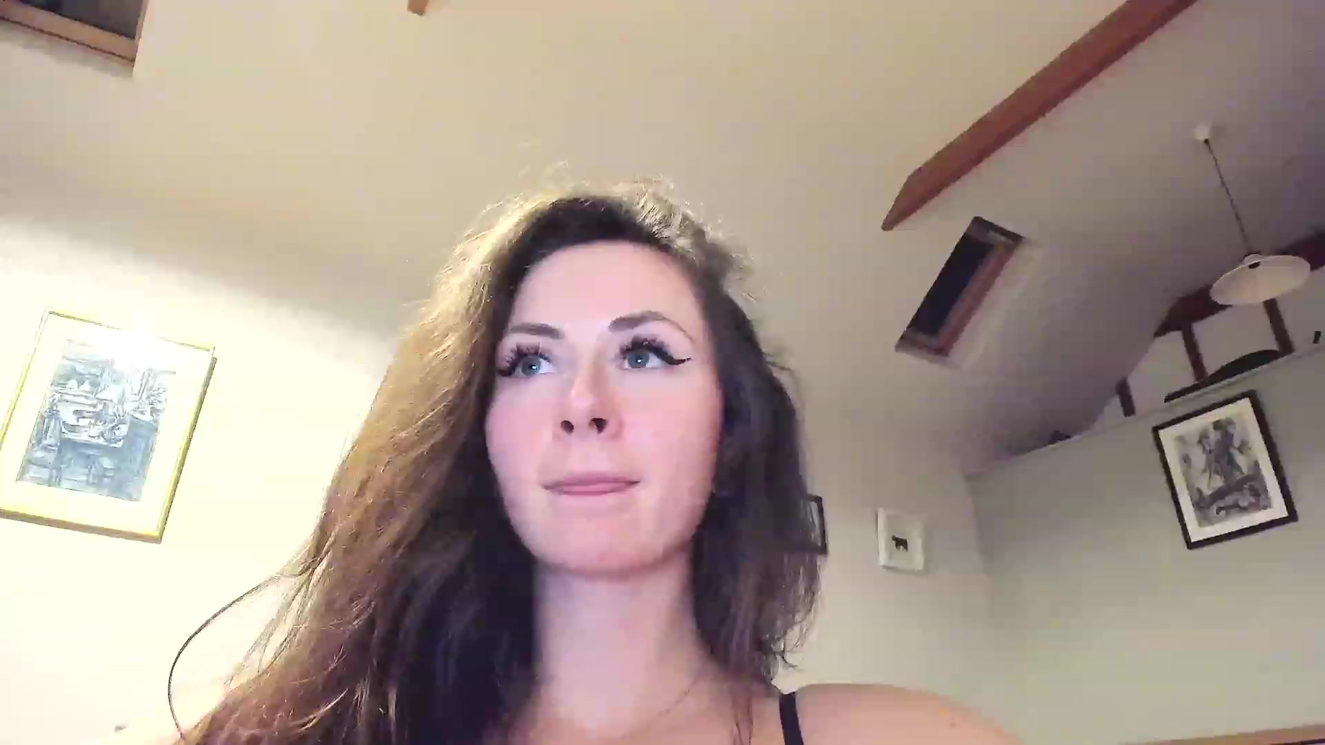 Gallery image thumbnail from Amber_Fry's myfreecams stream on, 11/22/2022, 24:03 image 3 of 20