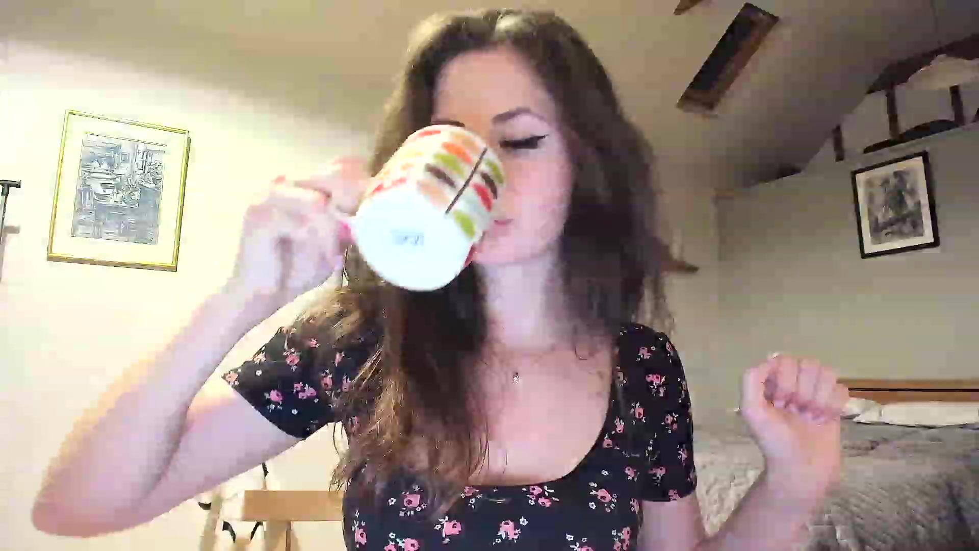 Gallery image thumbnail from Amber_Fry's myfreecams stream on, 11/22/2022, 24:03 image 20 of 20