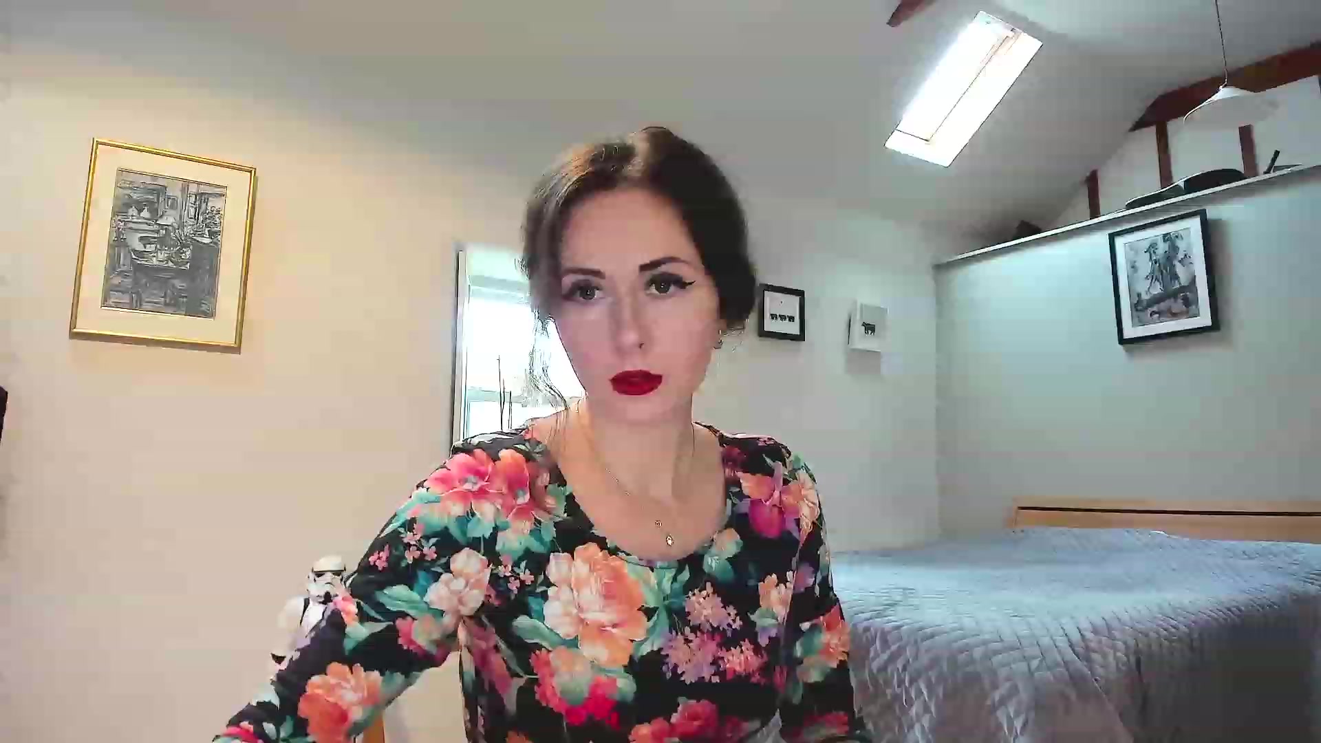 Gallery image thumbnail from Amber_Fry's myfreecams stream on, 11/22/2022, 13:04 image 18 of 20