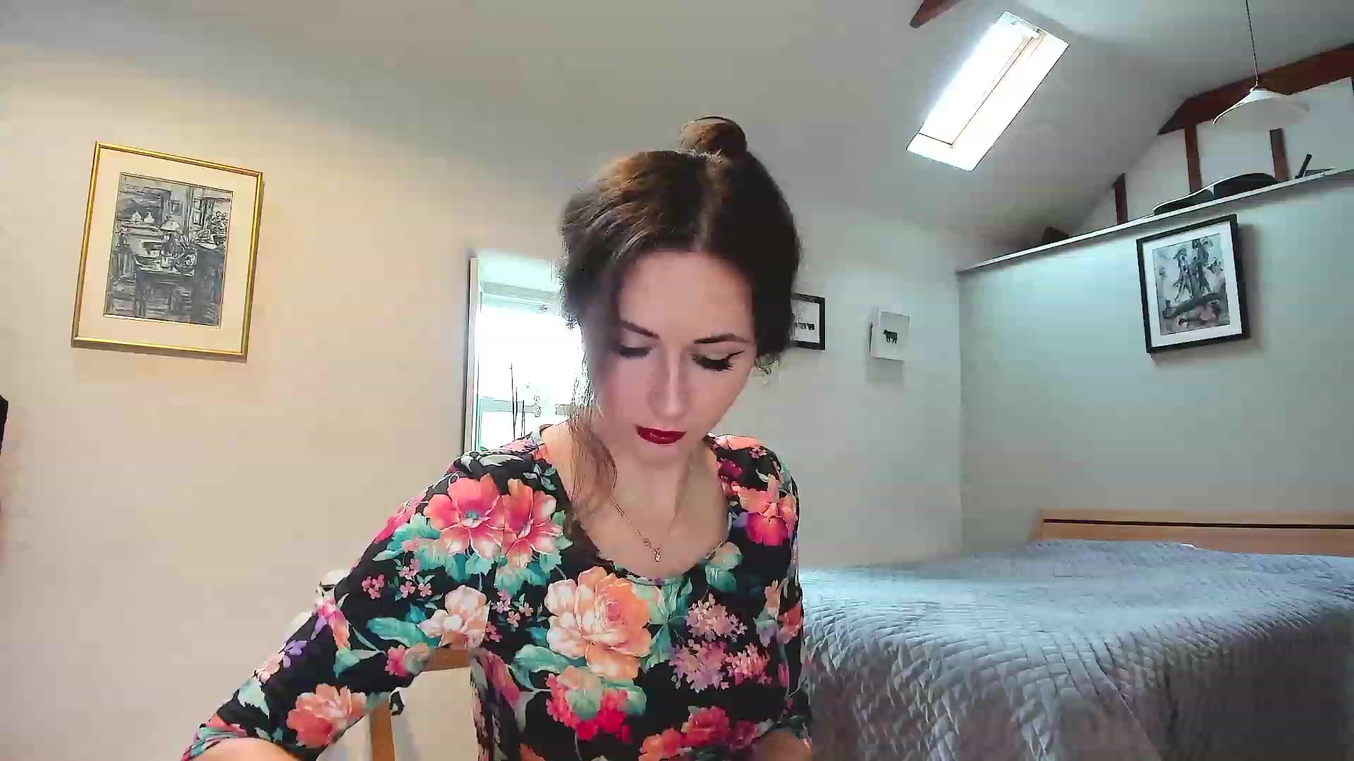 Gallery image thumbnail from Amber_Fry's myfreecams stream on, 11/22/2022, 13:04 image 12 of 20