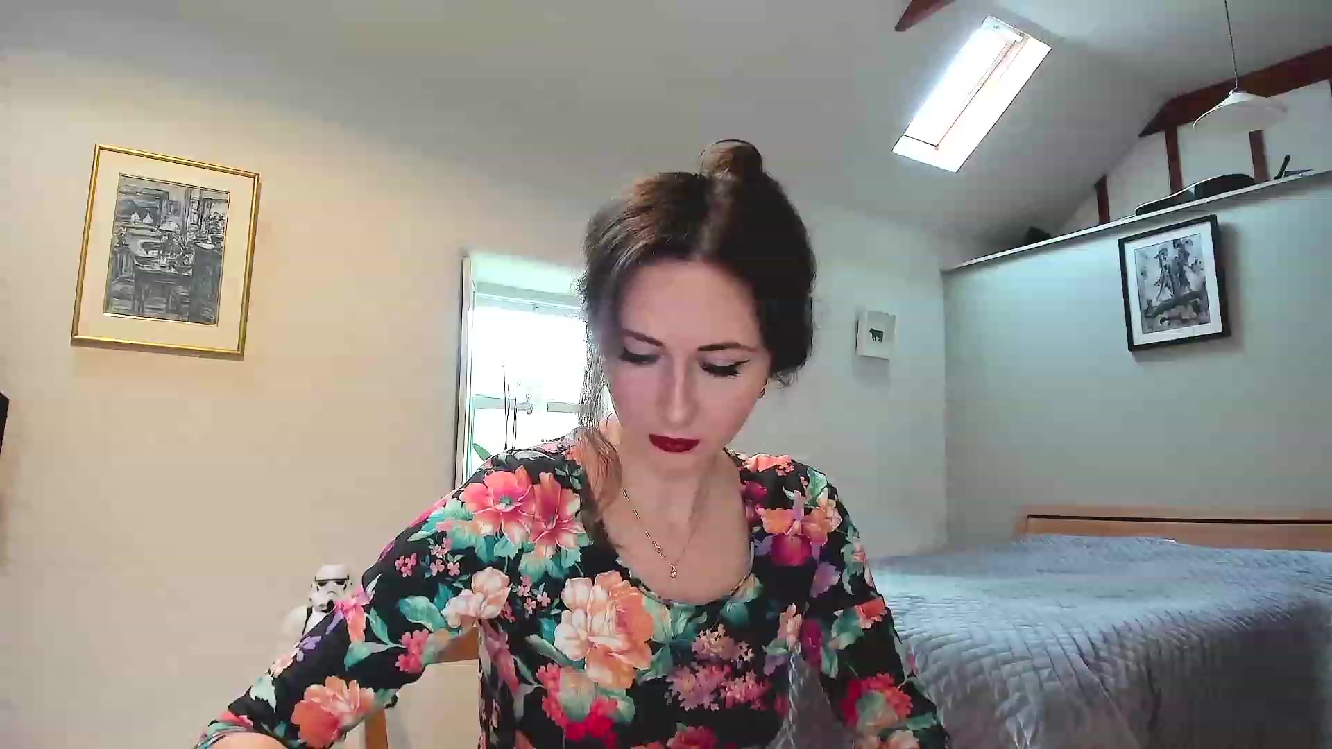 Gallery image thumbnail from Amber_Fry's myfreecams stream on, 11/22/2022, 13:04 image 8 of 20