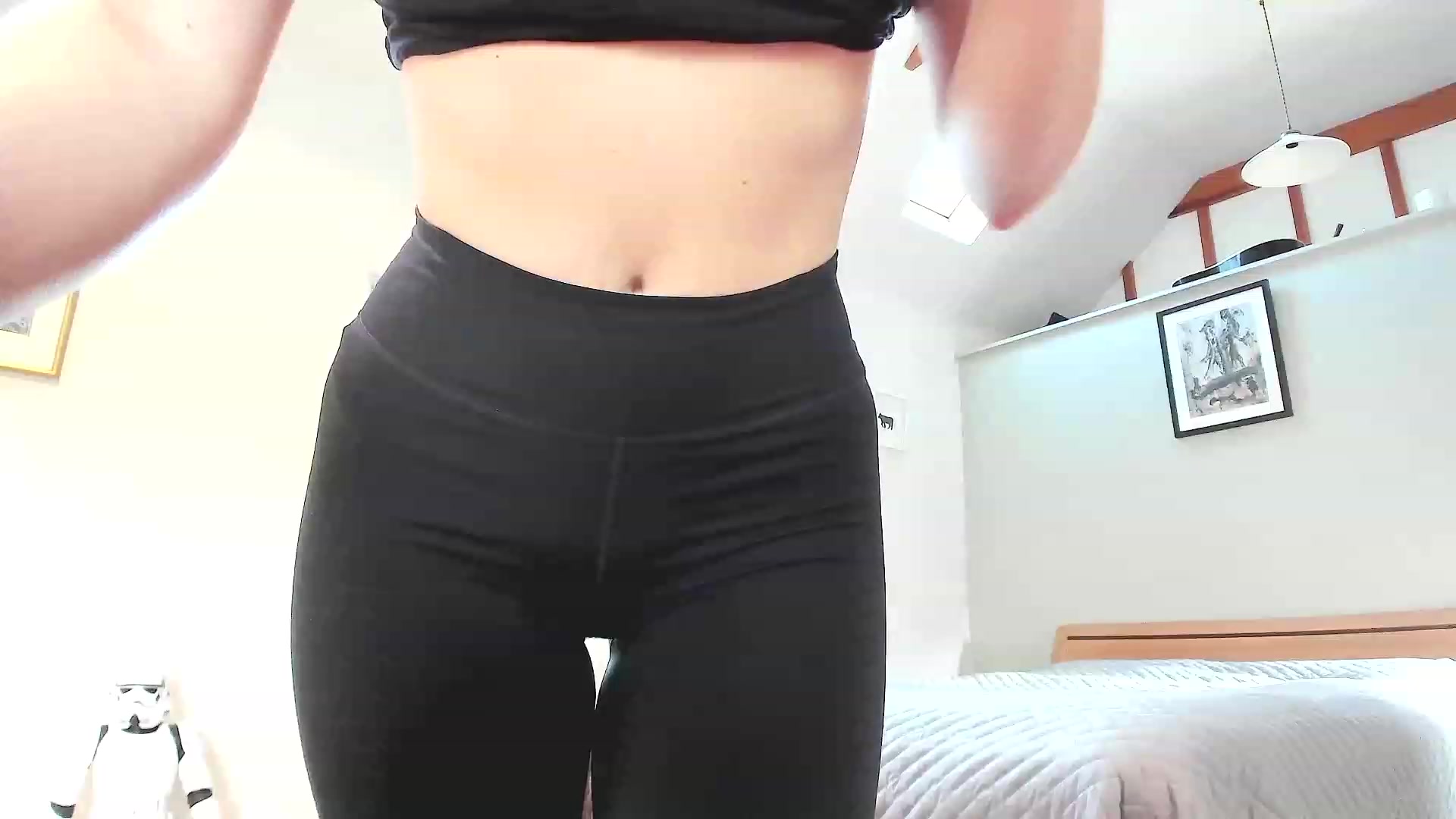 Gallery image thumbnail from Amber_Fry's myfreecams stream on, 11/23/2022, 14:03 image 1 of 20