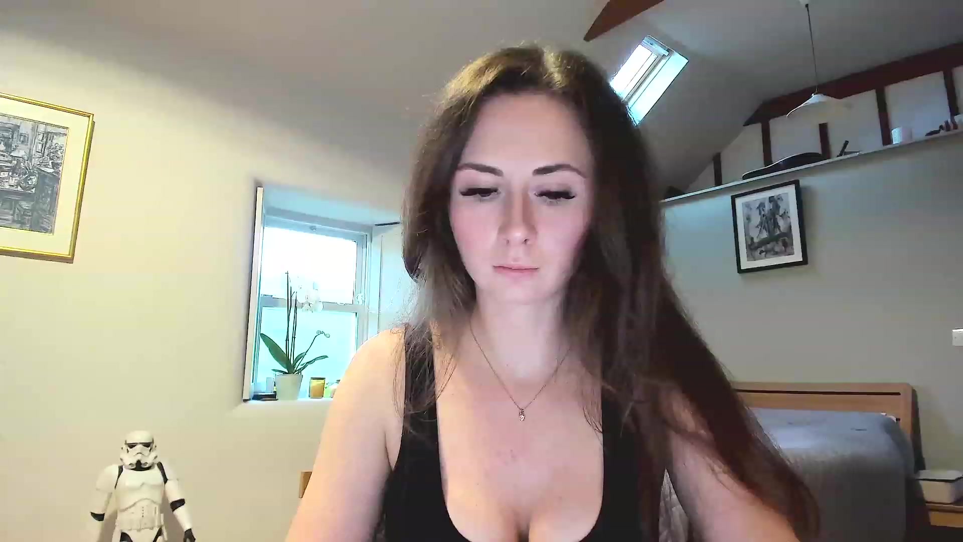 Gallery image thumbnail from Amber_Fry's myfreecams stream on, 11/23/2022, 14:43 image 13 of 20