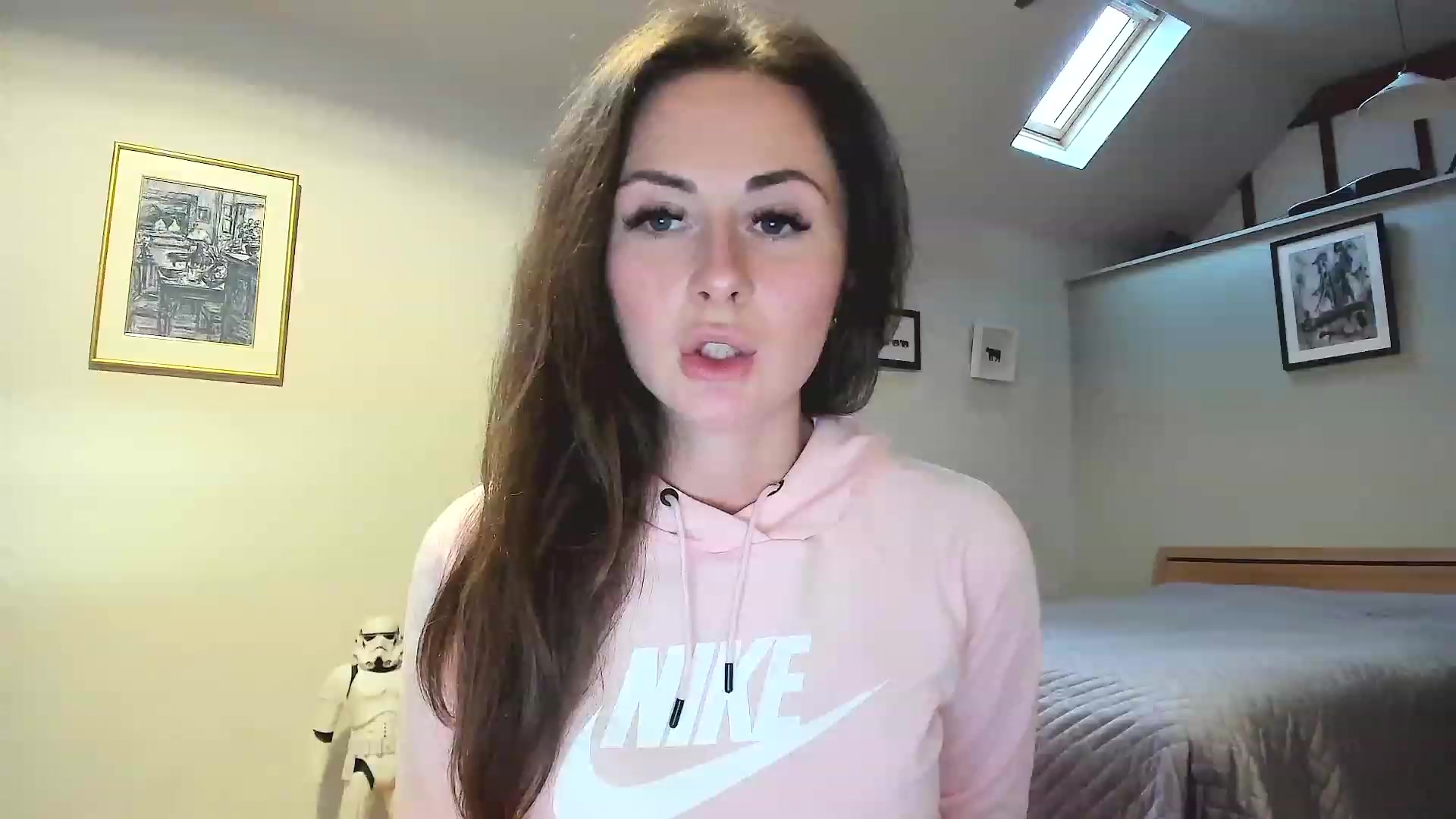 Gallery image thumbnail from Amber_Fry's myfreecams stream on, 11/23/2022, 15:36 image 11 of 20