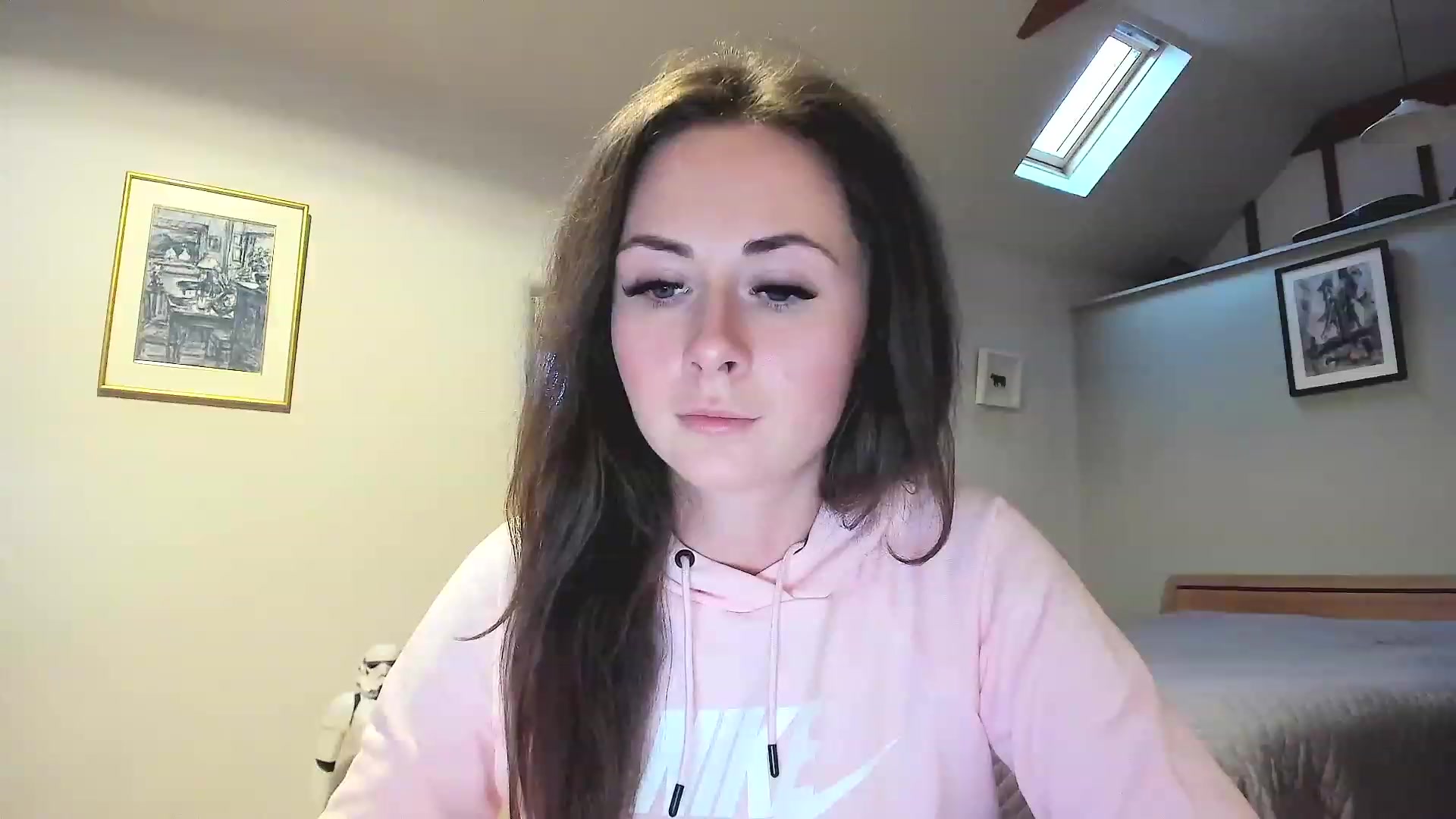 Gallery image thumbnail from Amber_Fry's myfreecams stream on, 11/23/2022, 15:36 image 13 of 20