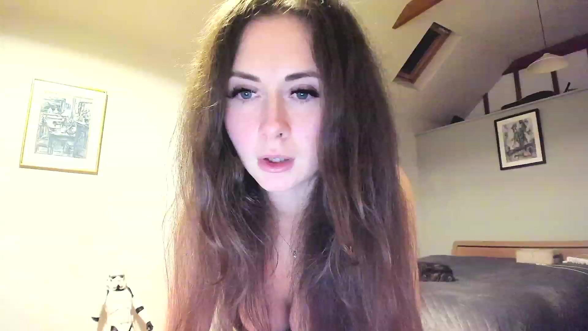 Gallery image thumbnail from Amber_Fry's myfreecams stream on, 11/26/2022, 24:01 image 8 of 20