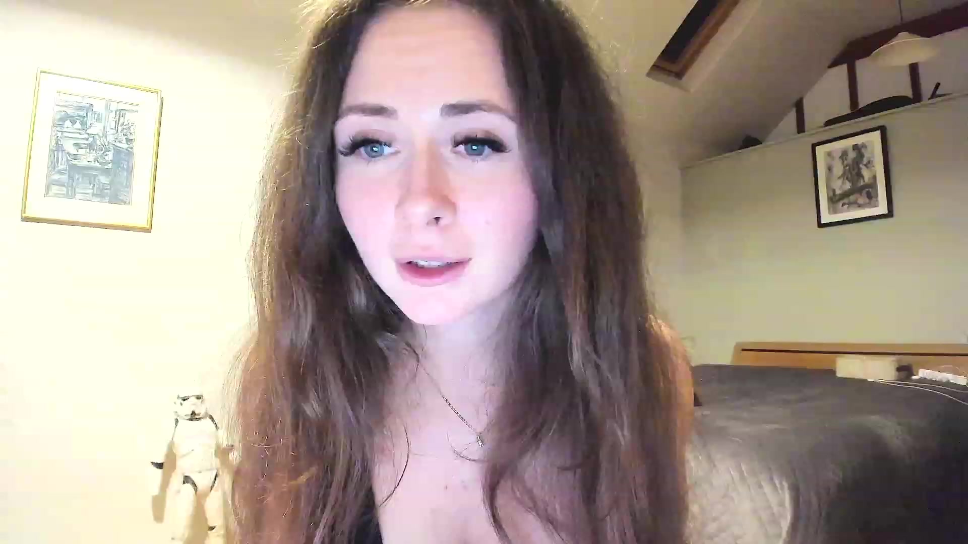Gallery image thumbnail from Amber_Fry's myfreecams stream on, 11/26/2022, 24:45 image 20 of 20