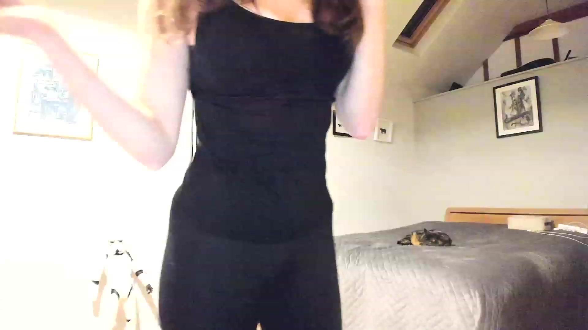 Gallery image thumbnail from Amber_Fry's myfreecams stream on, 11/26/2022, 24:45 image 9 of 20