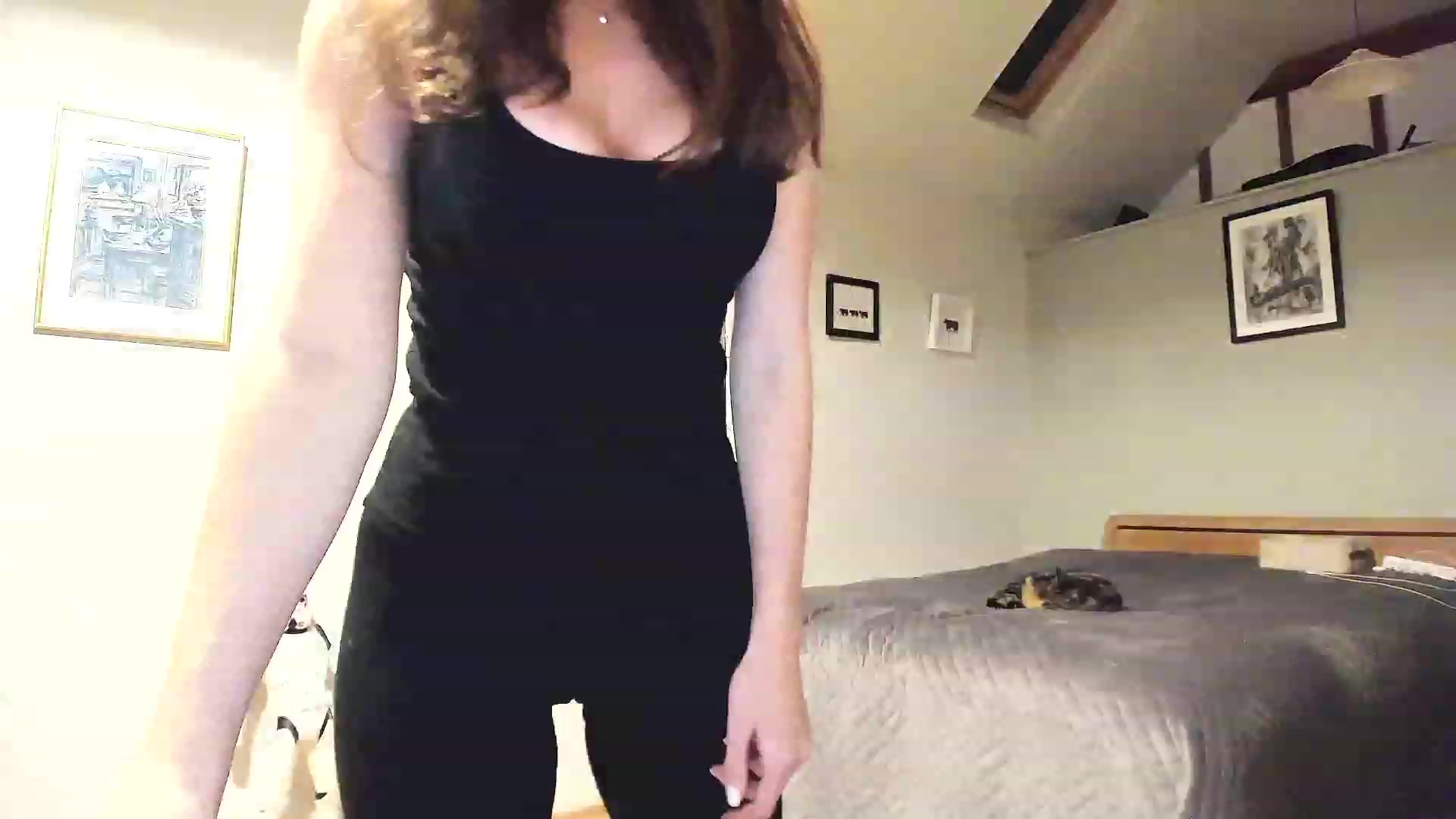 Gallery image thumbnail from Amber_Fry's myfreecams stream on, 11/26/2022, 24:45 image 11 of 20