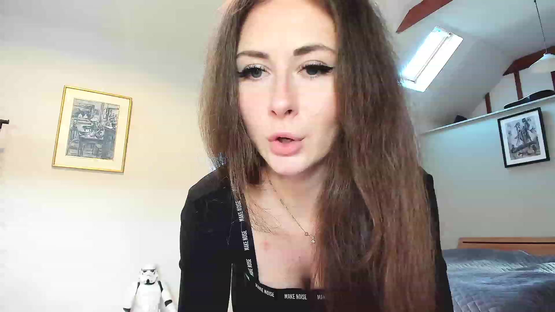 Gallery image thumbnail from Amber_Fry's myfreecams stream on, 11/27/2022, 13:29 image 4 of 20