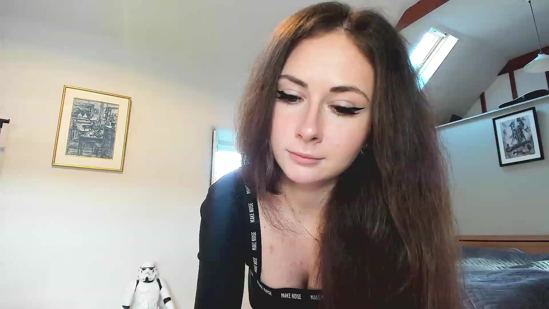 Gallery image thumbnail from Amber_Fry's myfreecams stream on, 11/27/2022, 13:29 image 9 of 20