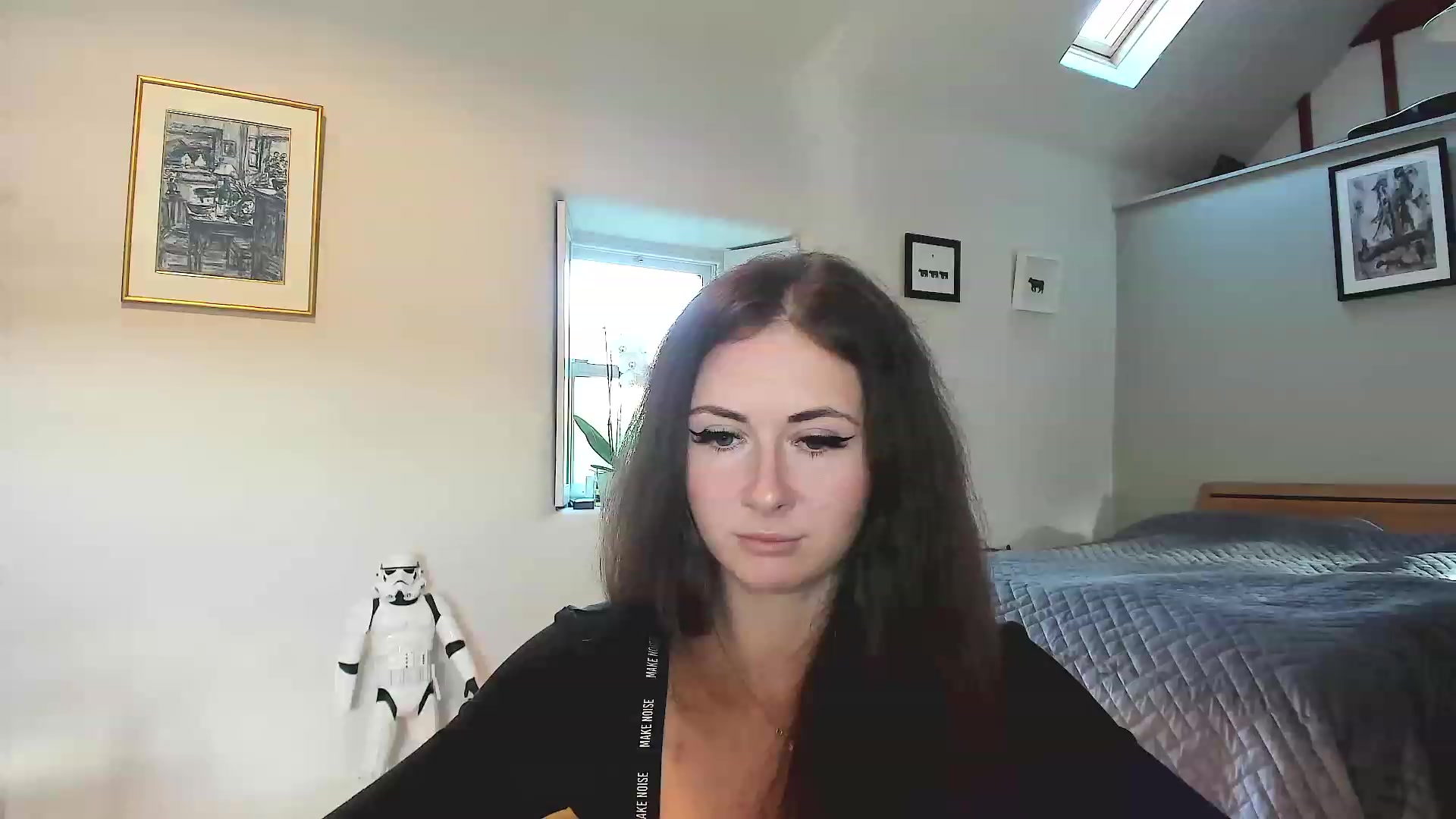 Gallery image thumbnail from Amber_Fry's myfreecams stream on, 11/27/2022, 13:29 image 12 of 20