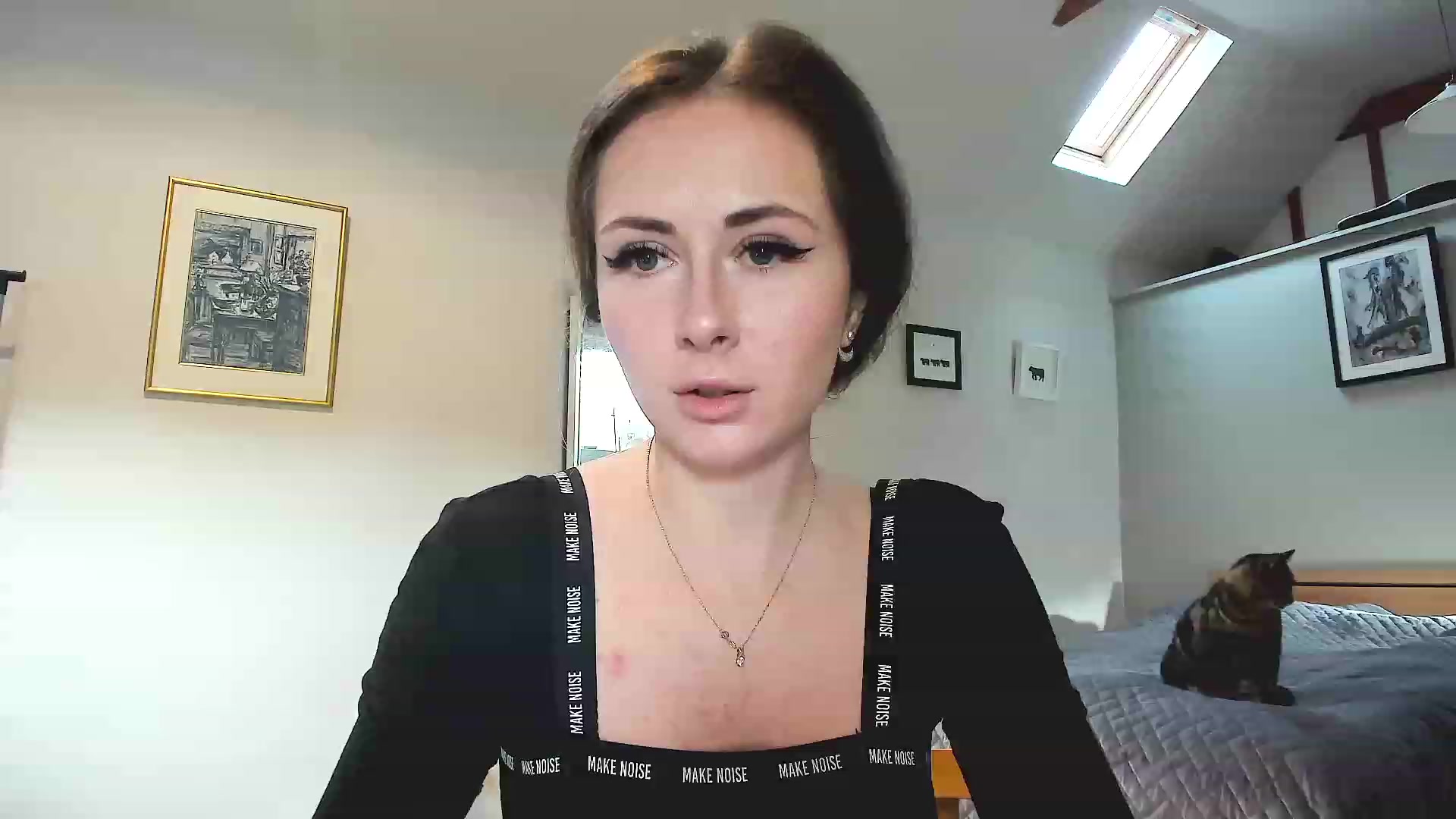 Gallery image thumbnail from Amber_Fry's myfreecams stream on, 11/27/2022, 15:02 image 10 of 20